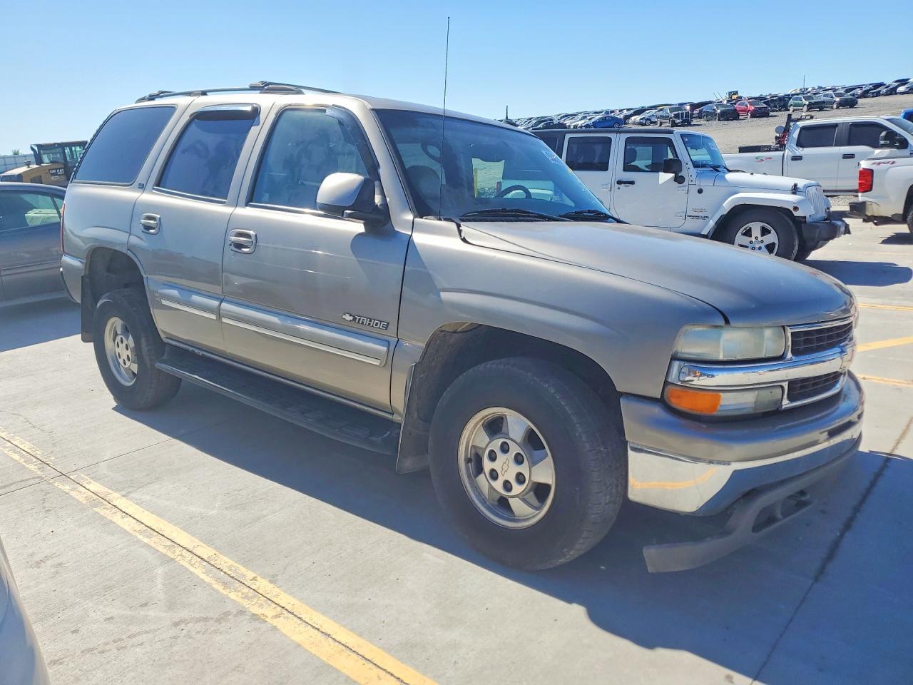 2003 Chevrolet Tahoe K1500 Silver vin: 1GNEK13ZX3J166984