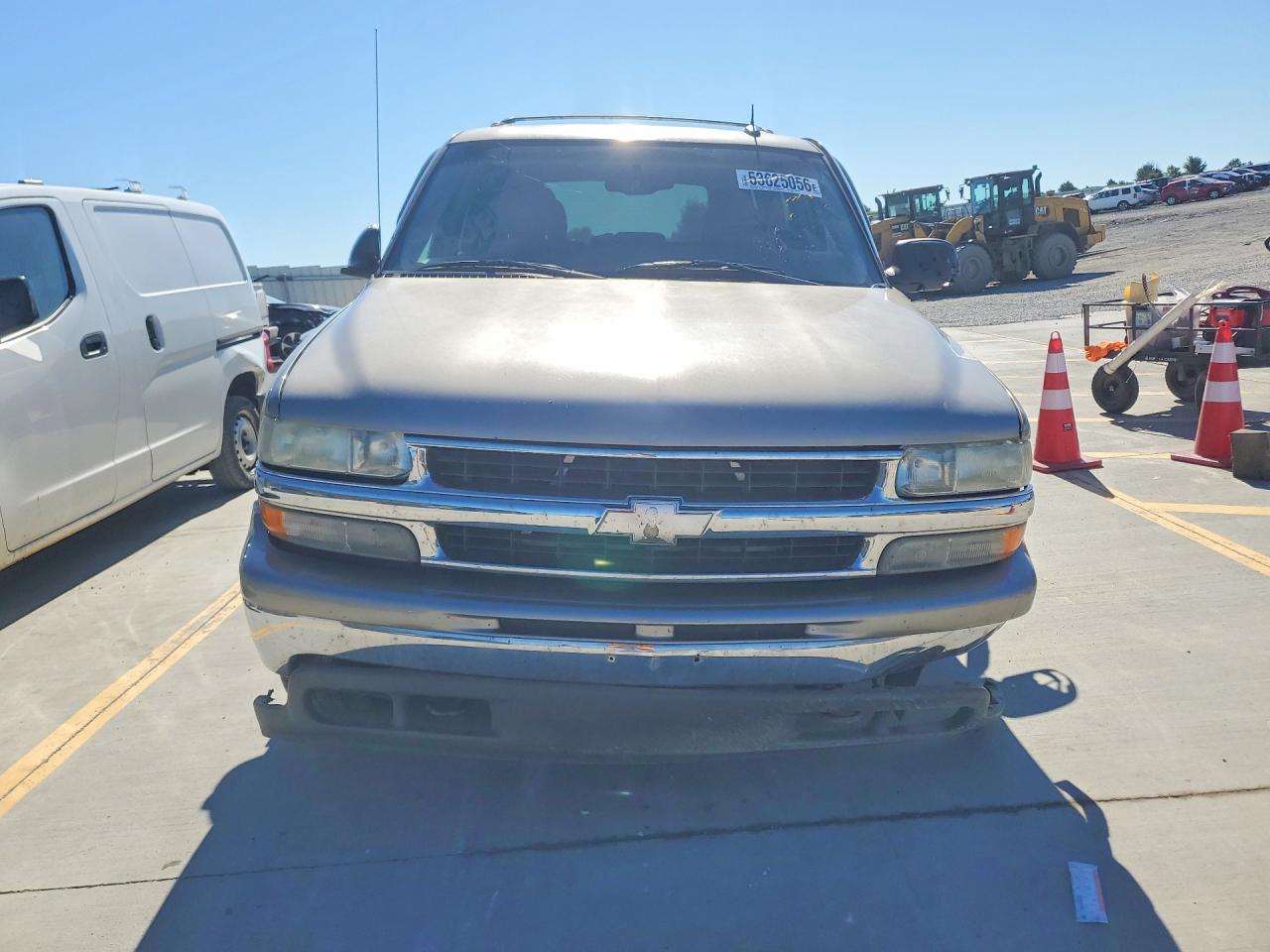 2003 Chevrolet Tahoe K1500 Silver vin: 1GNEK13ZX3J166984