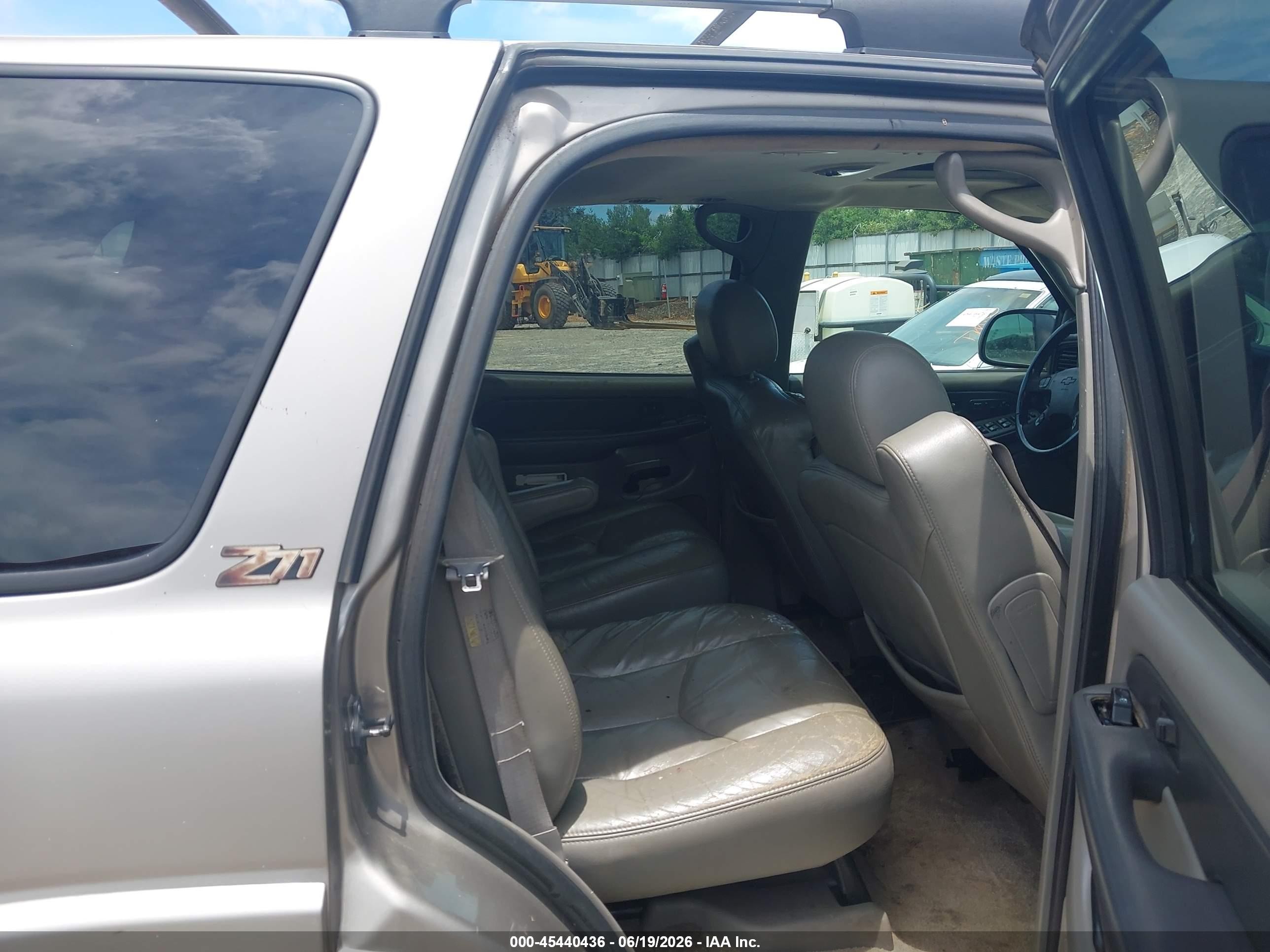 2003 Chevrolet Tahoe Z71 Champagne vin: 1GNEK13ZX3R248926
