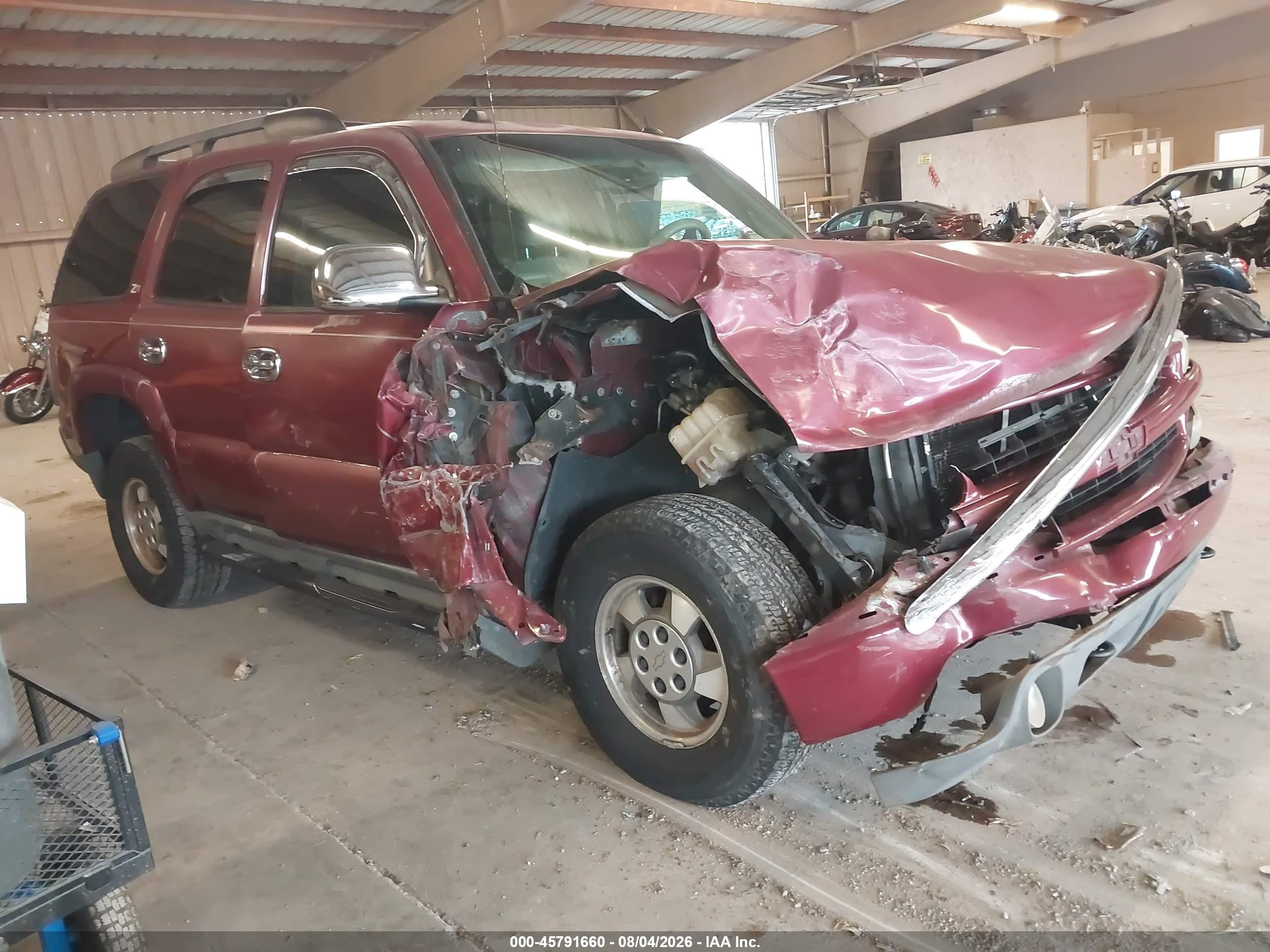 2004 Chevrolet Tahoe Z71 Red vin: 1GNEK13ZX4R197929