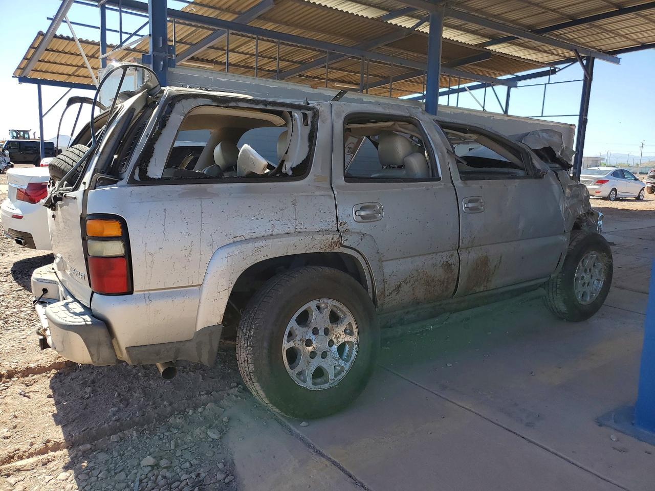 2004 Chevrolet Tahoe K1500 Beige vin: 1GNEK13ZX4R239421