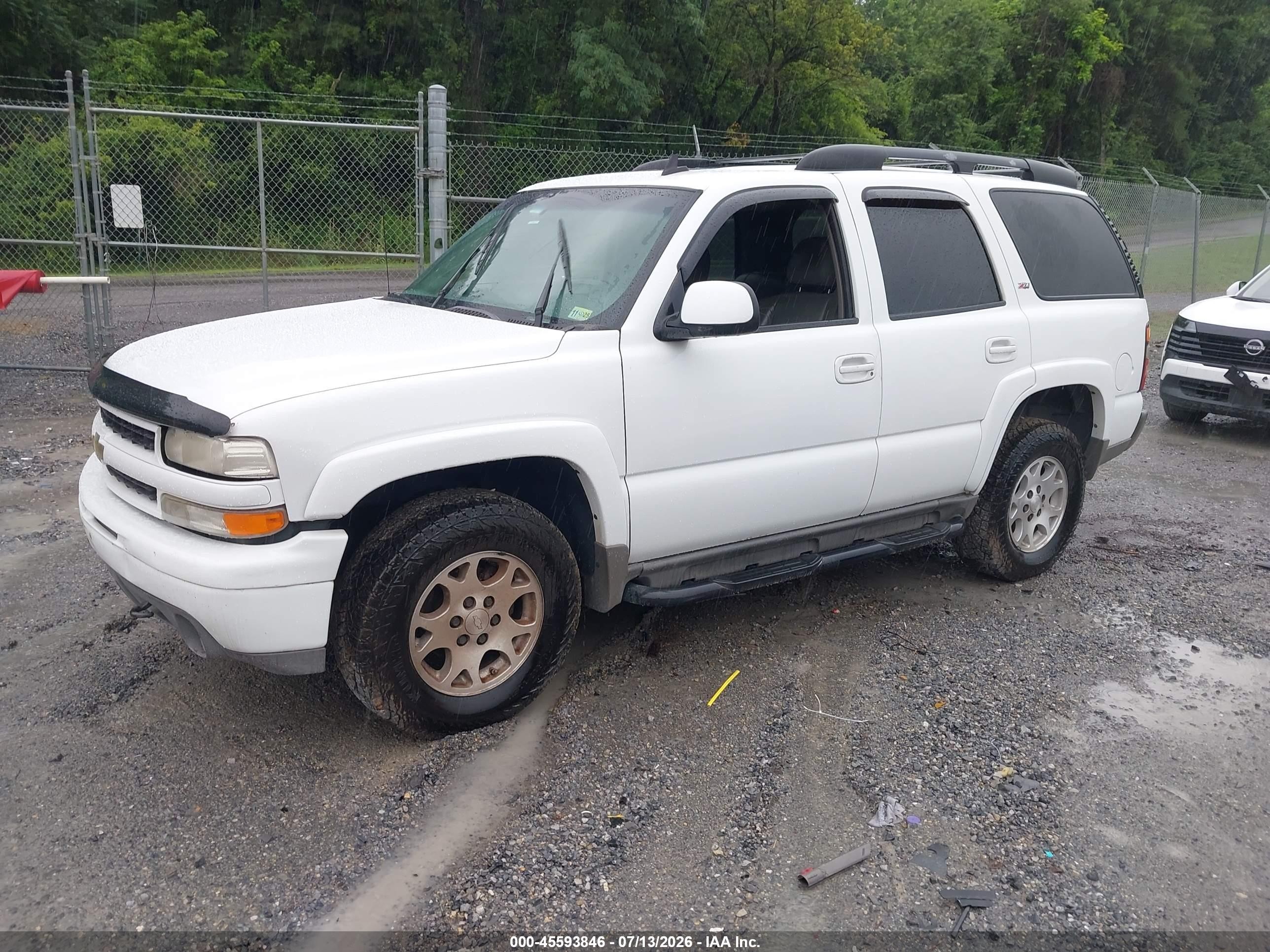 2006 Chevrolet Tahoe Z71 White vin: 1GNEK13ZX6R132730