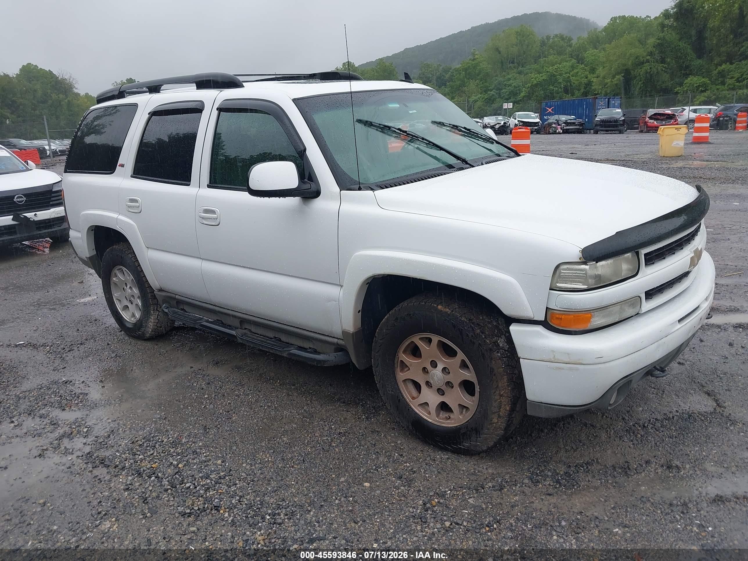 2006 Chevrolet Tahoe Z71 White vin: 1GNEK13ZX6R132730