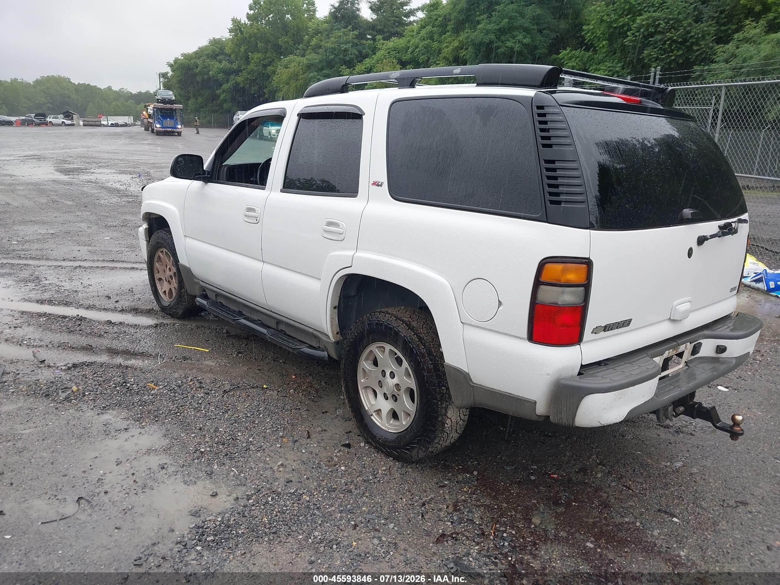 2006 Chevrolet Tahoe Z71 White vin: 1GNEK13ZX6R132730