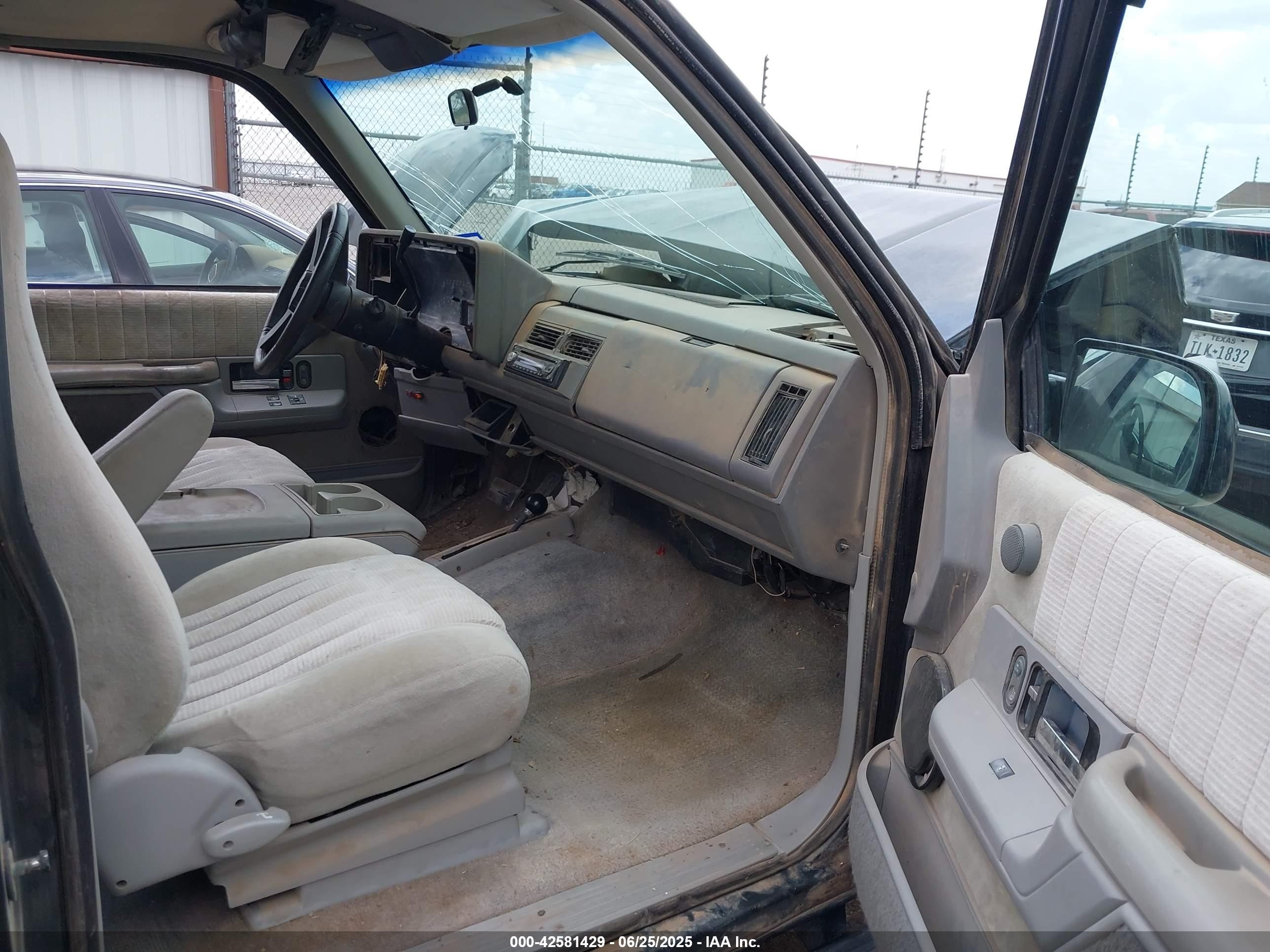 1994 Chevrolet Blazer K1500 Черный vin: 1GNEK18K0RJ376207