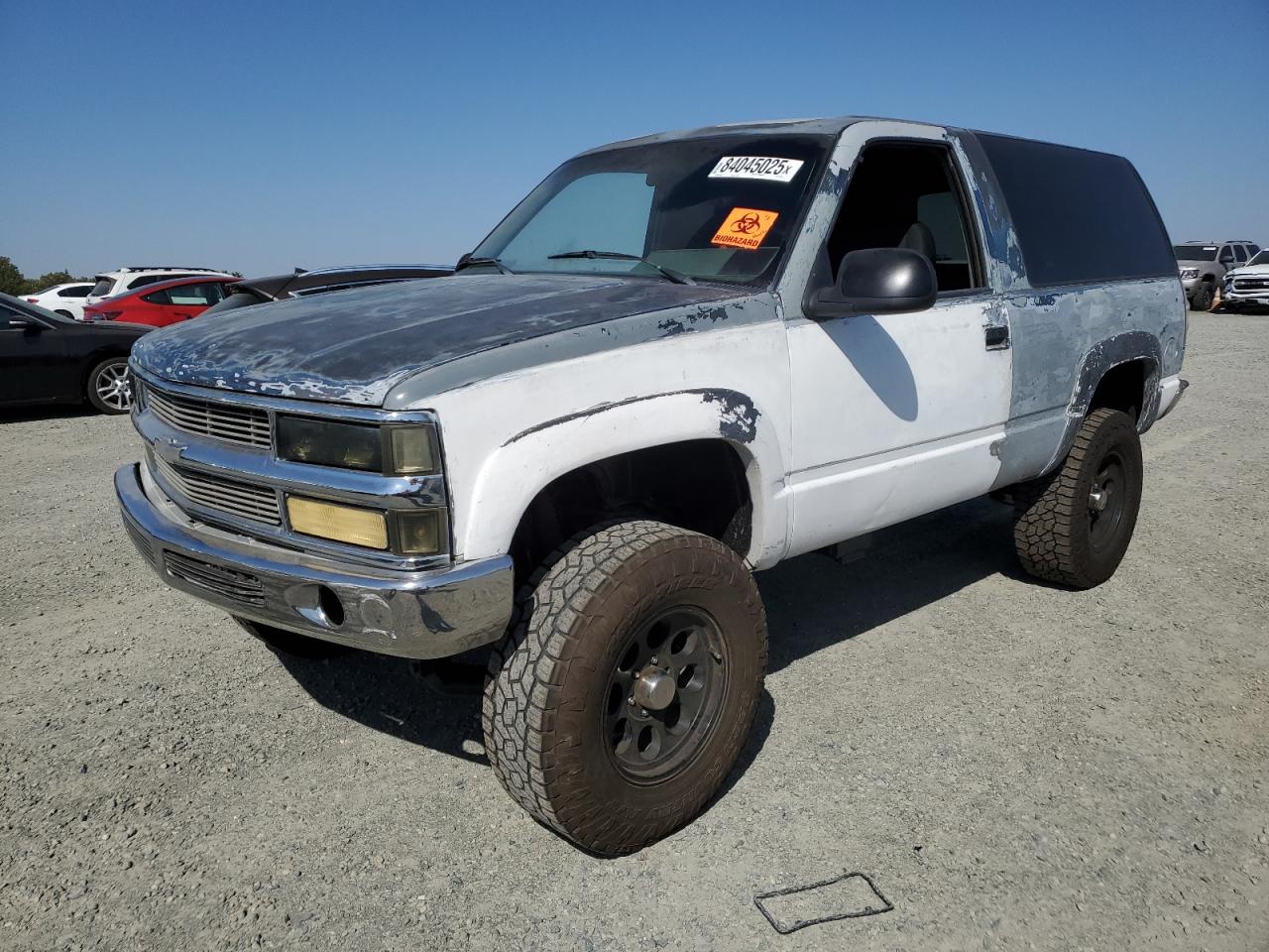1992 Chevrolet Blazer K1500 White vin: 1GNEK18K2NJ331196