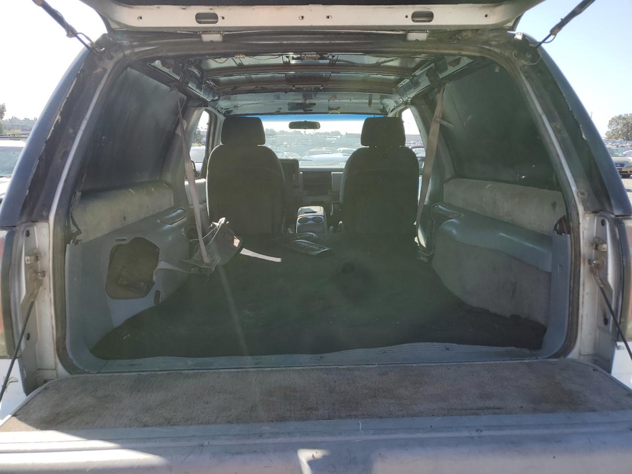 1992 Chevrolet Blazer K1500 White vin: 1GNEK18K2NJ331196