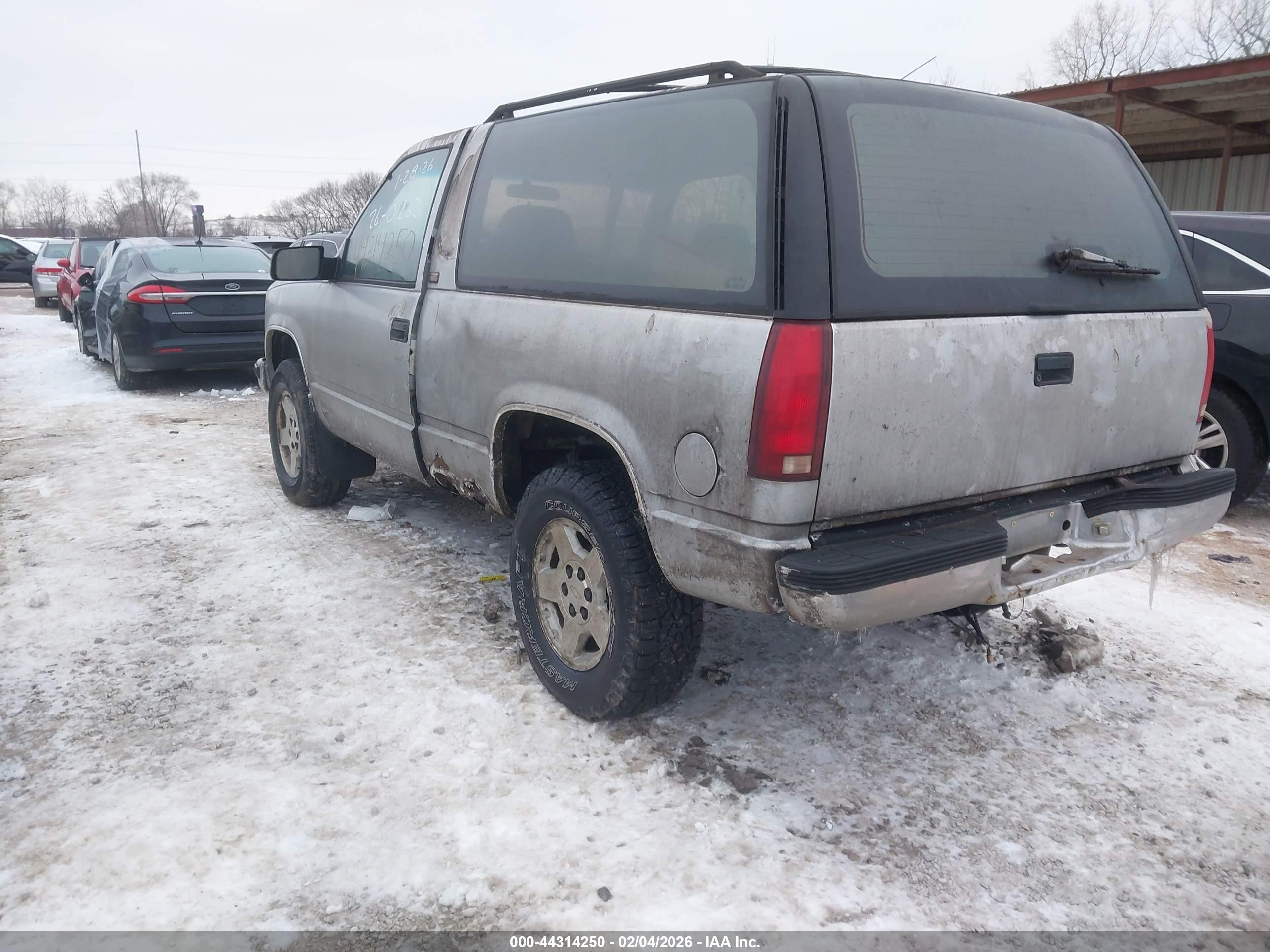 1992 Chevrolet Blazer K1500 Серый vin: 1GNEK18K4NJ358867
