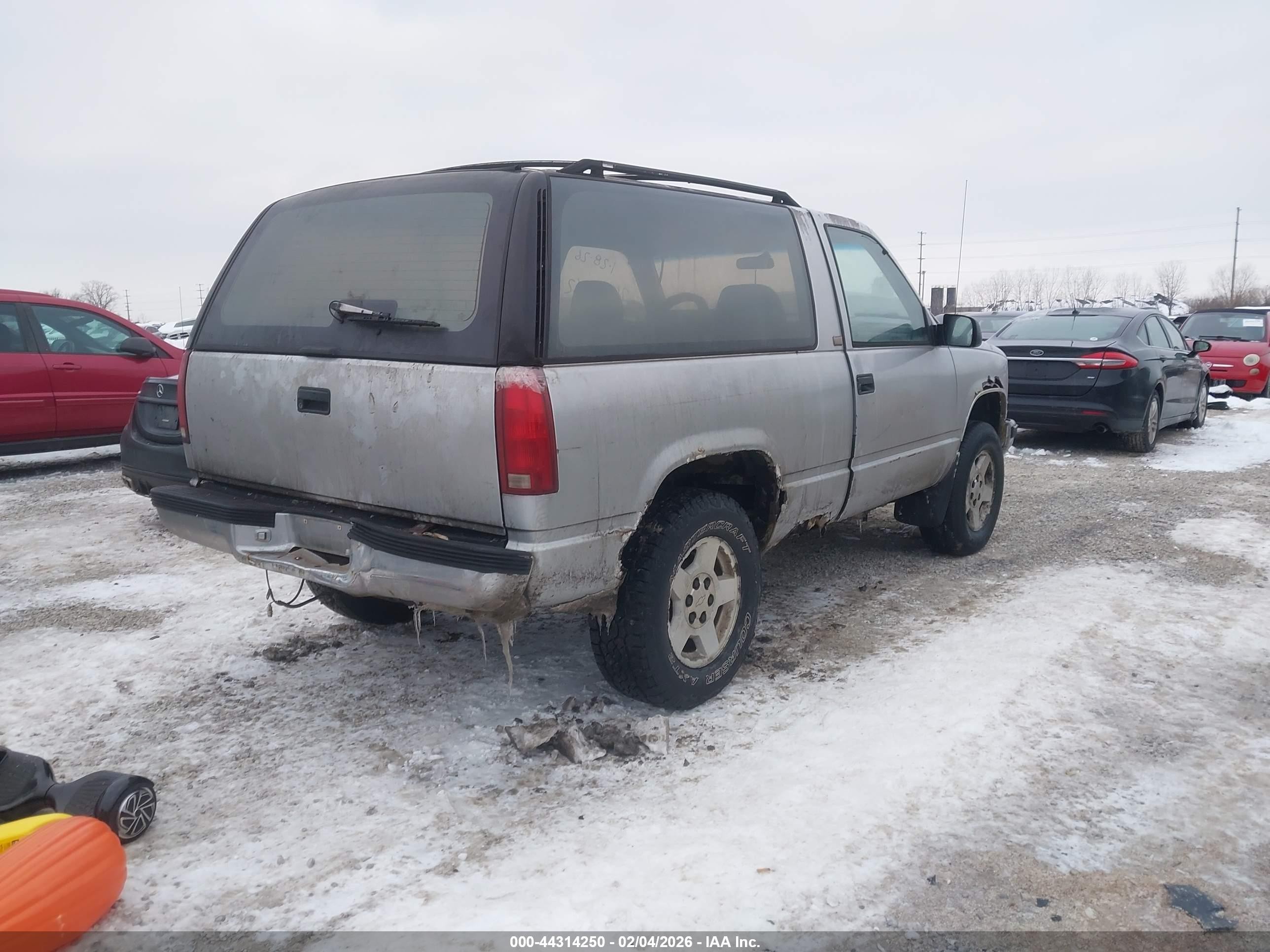 1992 Chevrolet Blazer K1500 Серый vin: 1GNEK18K4NJ358867