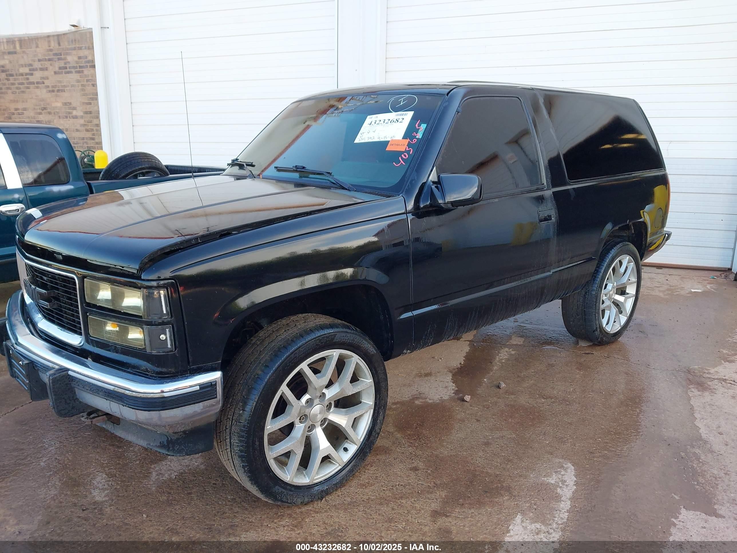 1994 Chevrolet Blazer K1500 Black vin: 1GNEK18K4RJ403635