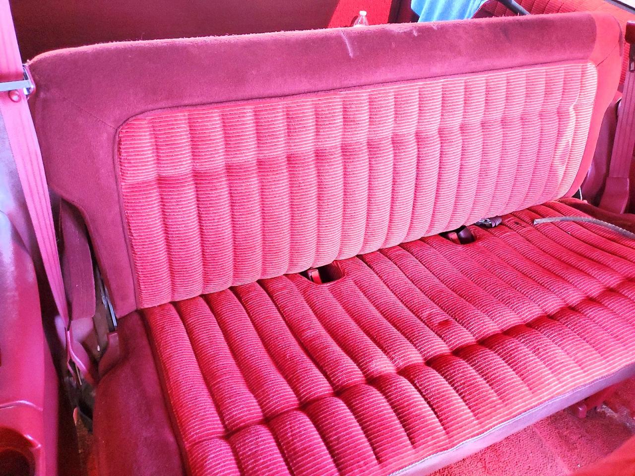 1994 Chevrolet Blazer K1500 Red vin: 1GNEK18K4RJ409662