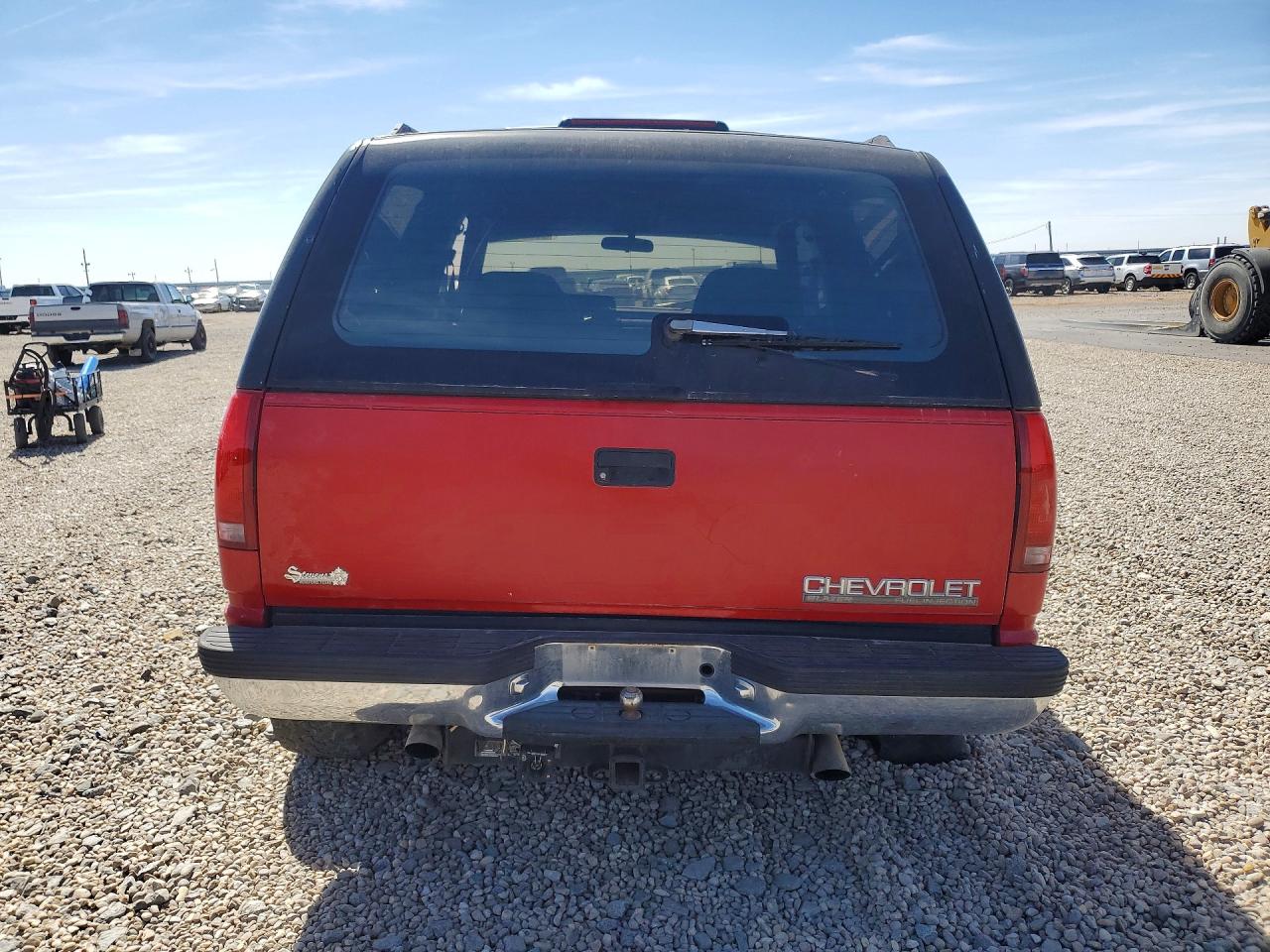 1994 Chevrolet Blazer K1500 Red vin: 1GNEK18K4RJ409662
