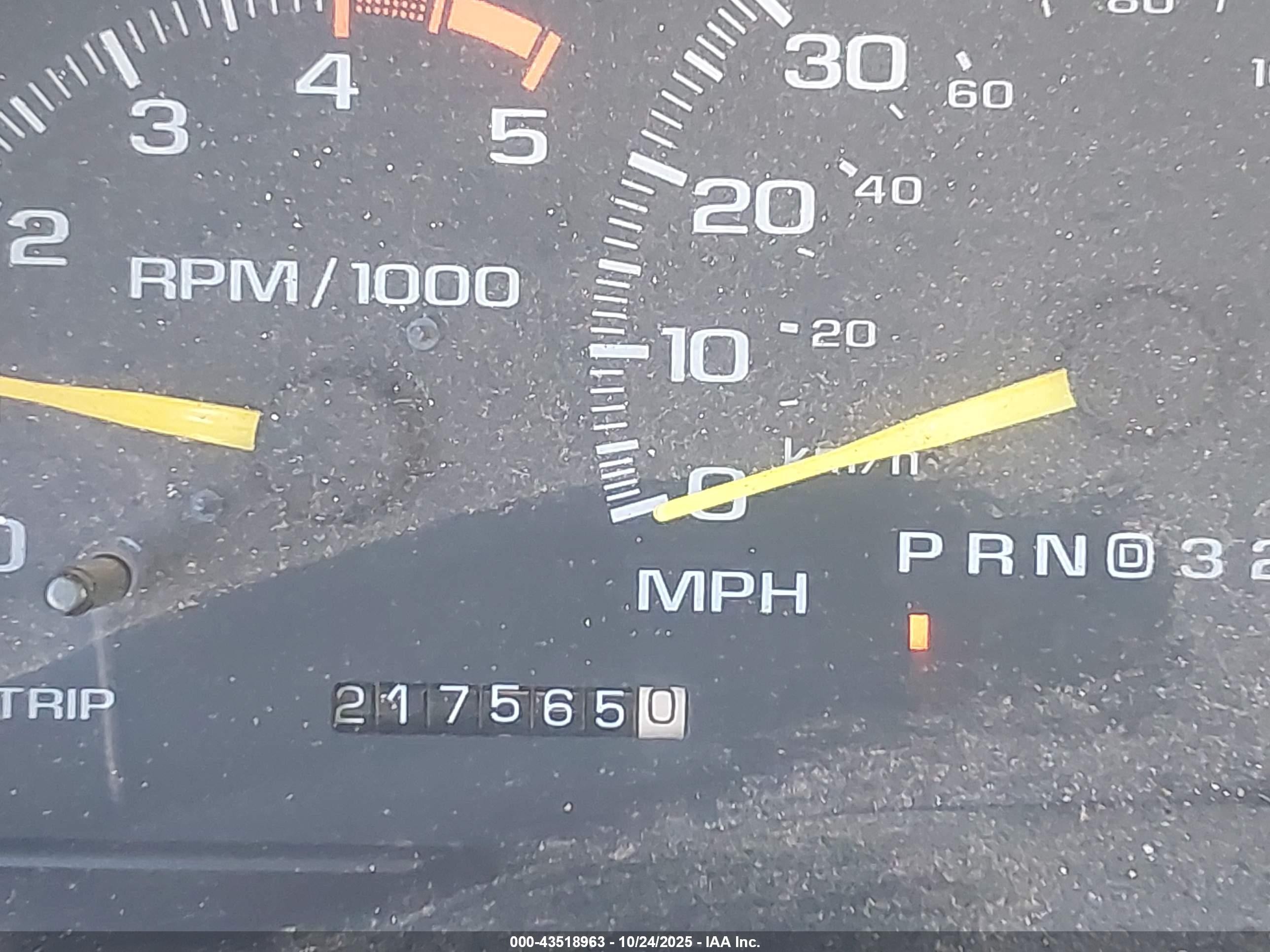 1995 Chevrolet Tahoe K1500 Желто-коричневый vin: 1GNEK18K4SJ303069