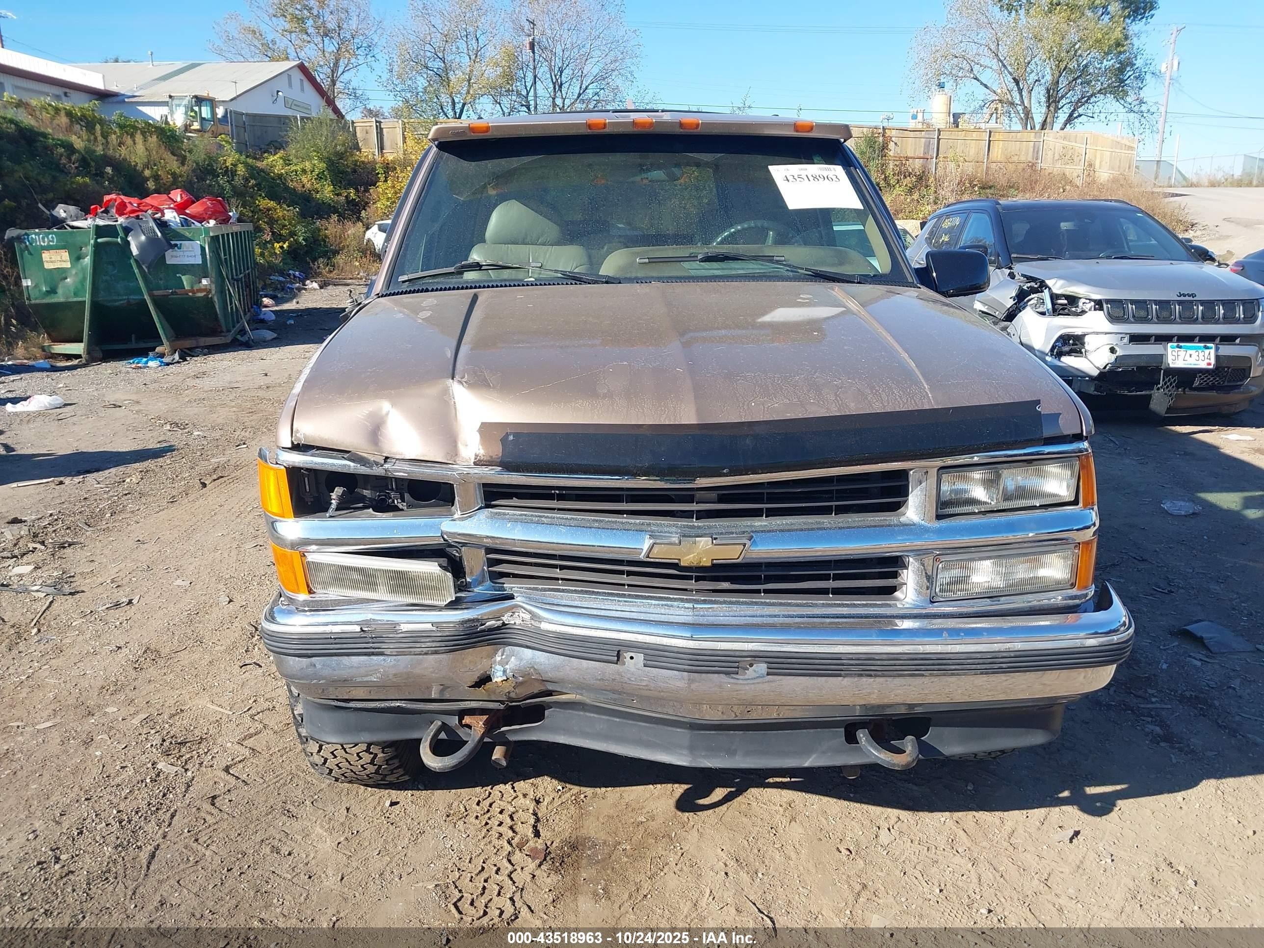 1995 Chevrolet Tahoe K1500 Желто-коричневый vin: 1GNEK18K4SJ303069
