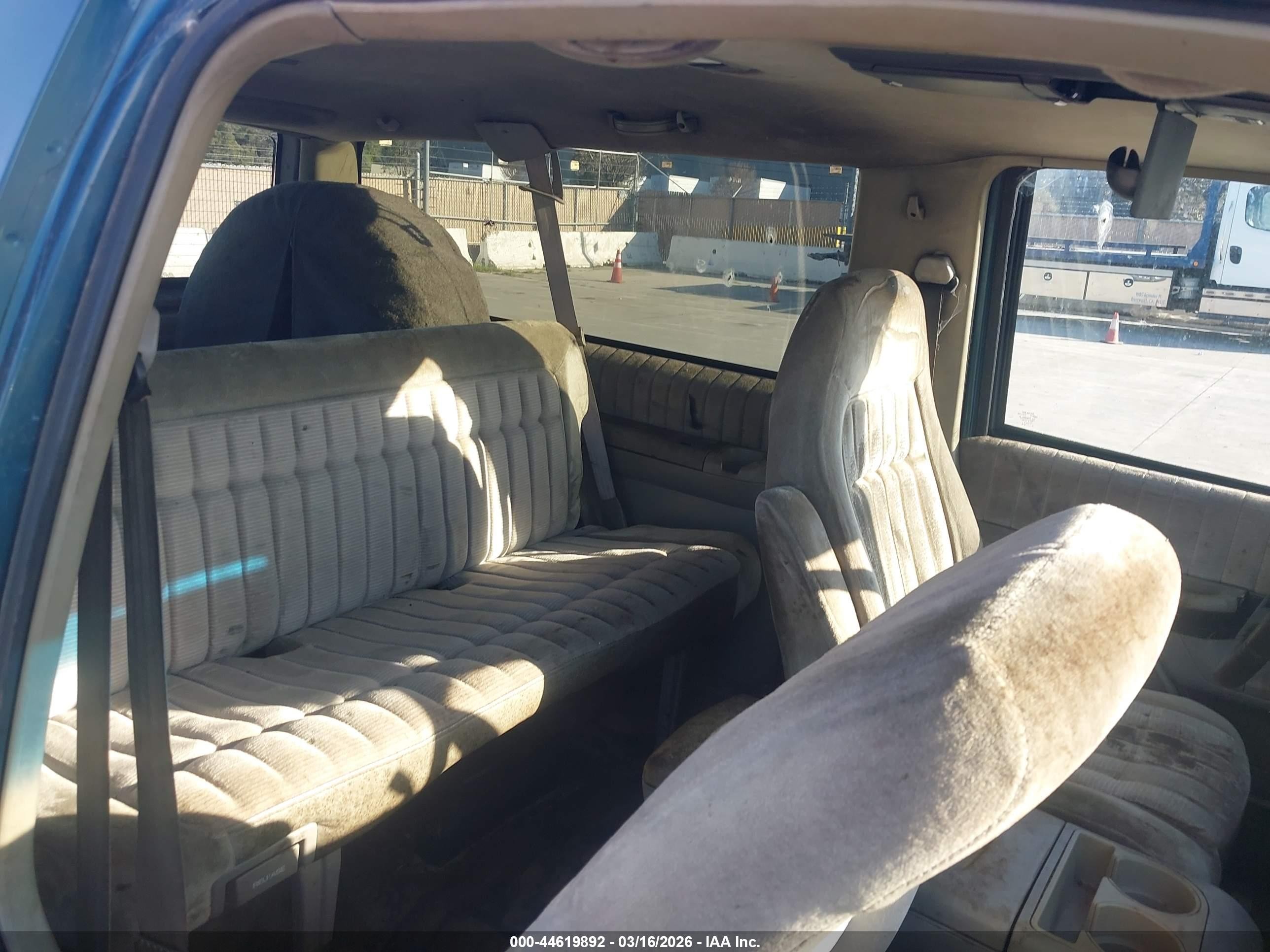 1994 Chevrolet Blazer K1500 Green vin: 1GNEK18K7RJ339901