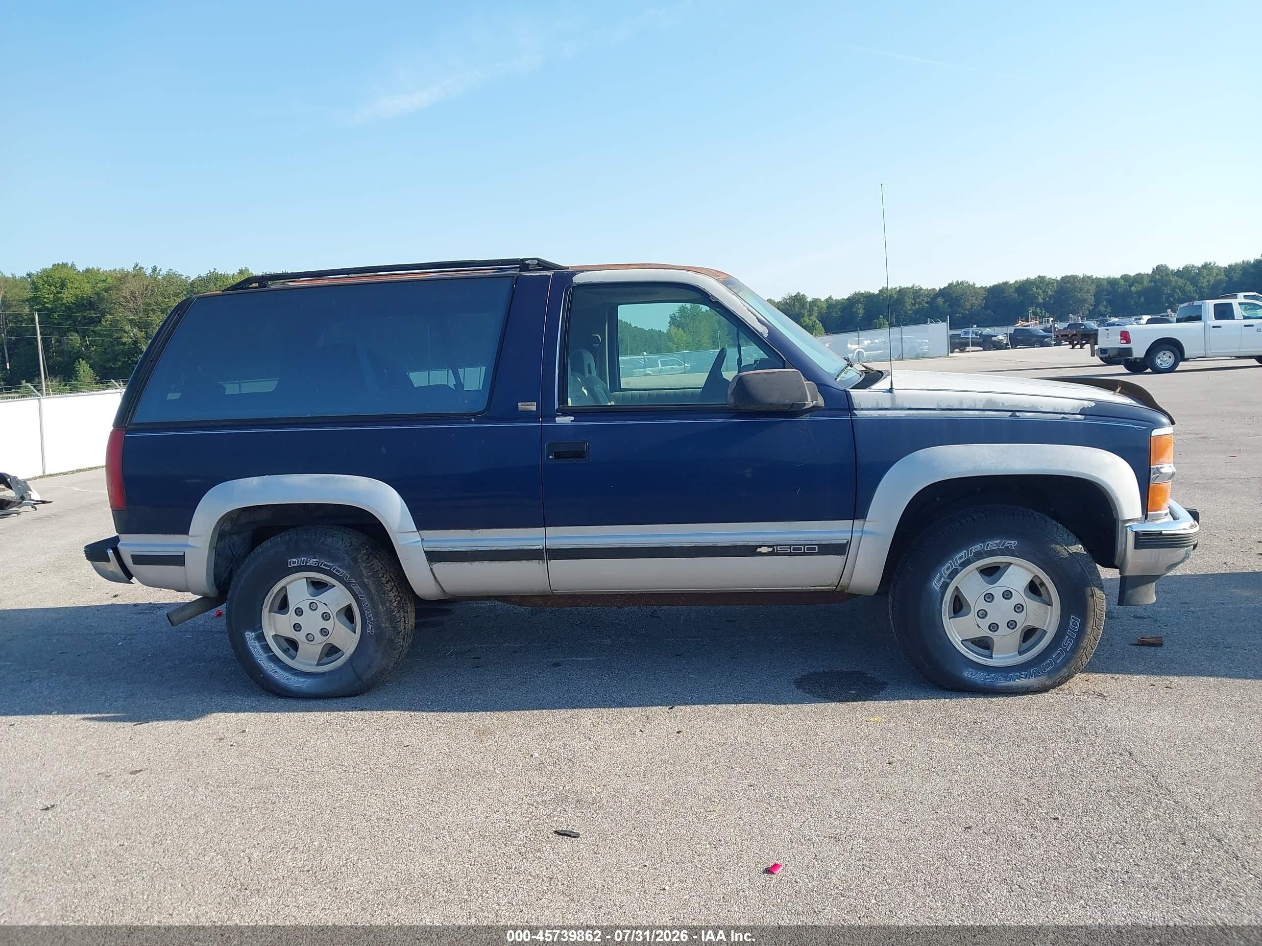 1994 Chevrolet Blazer K1500 Blue vin: 1GNEK18K8RJ337705