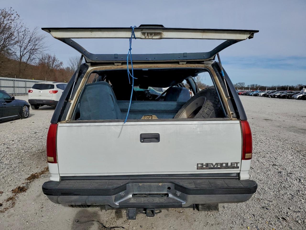 1994 Chevrolet Blazer K1500 White vin: 1GNEK18KXRJ434310
