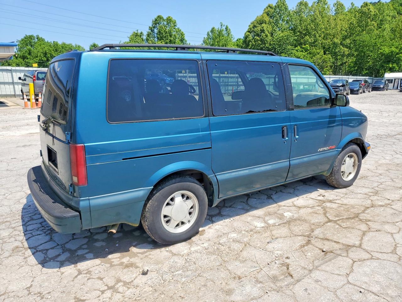 2000 Chevrolet Astro Blue vin: 1GNEL19WXYB117409