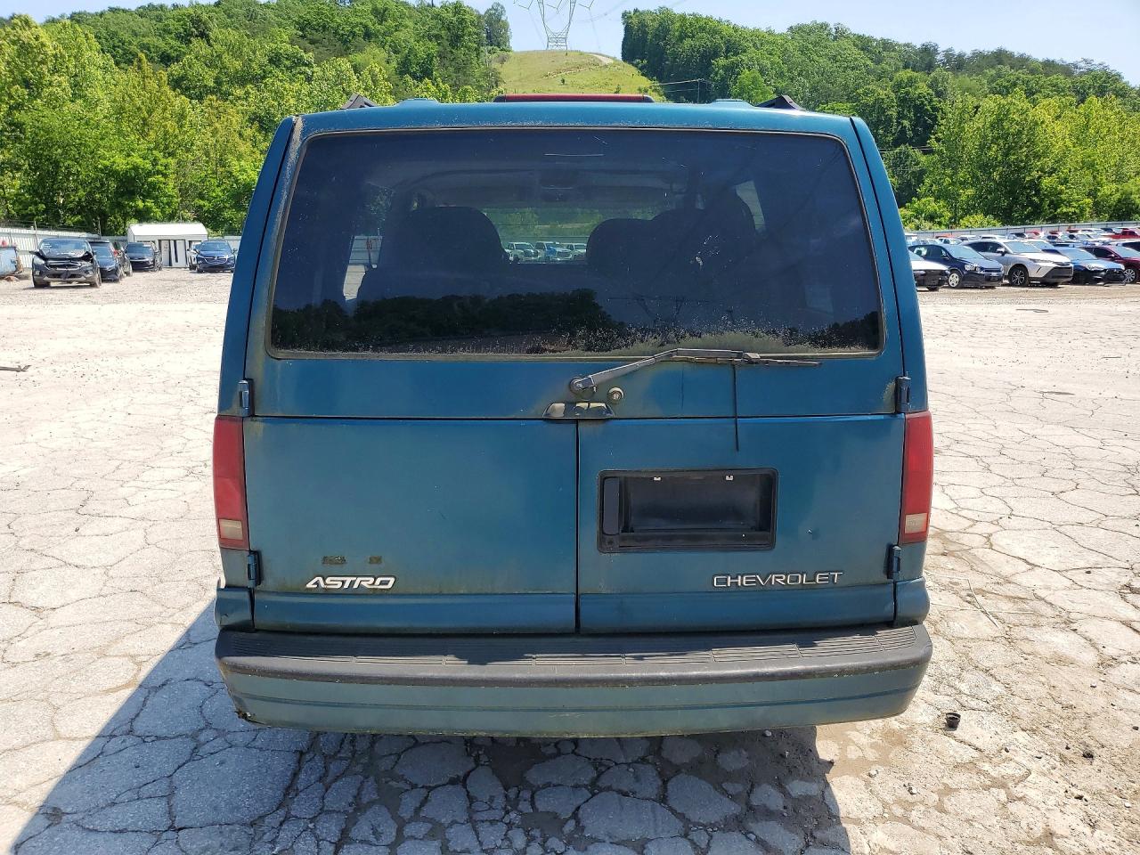 2000 Chevrolet Astro Blue vin: 1GNEL19WXYB117409