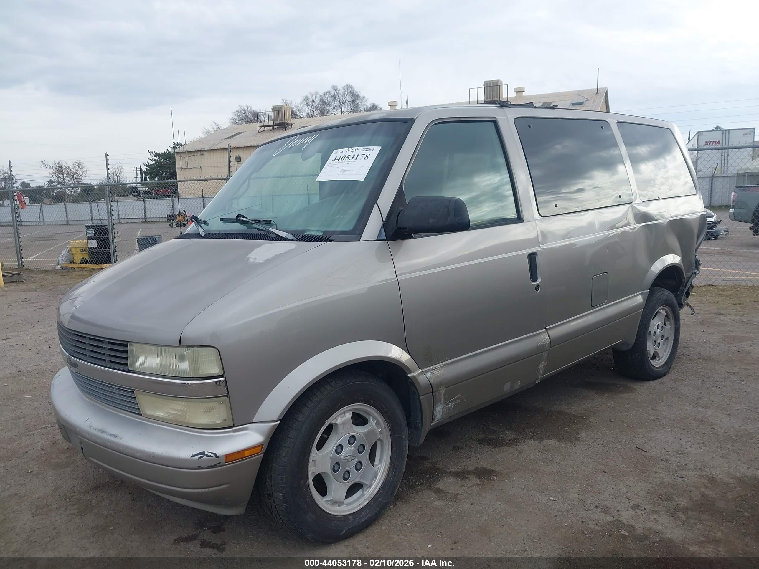 2004 Chevrolet Astro   Gray vin: 1GNEL19X14B128980