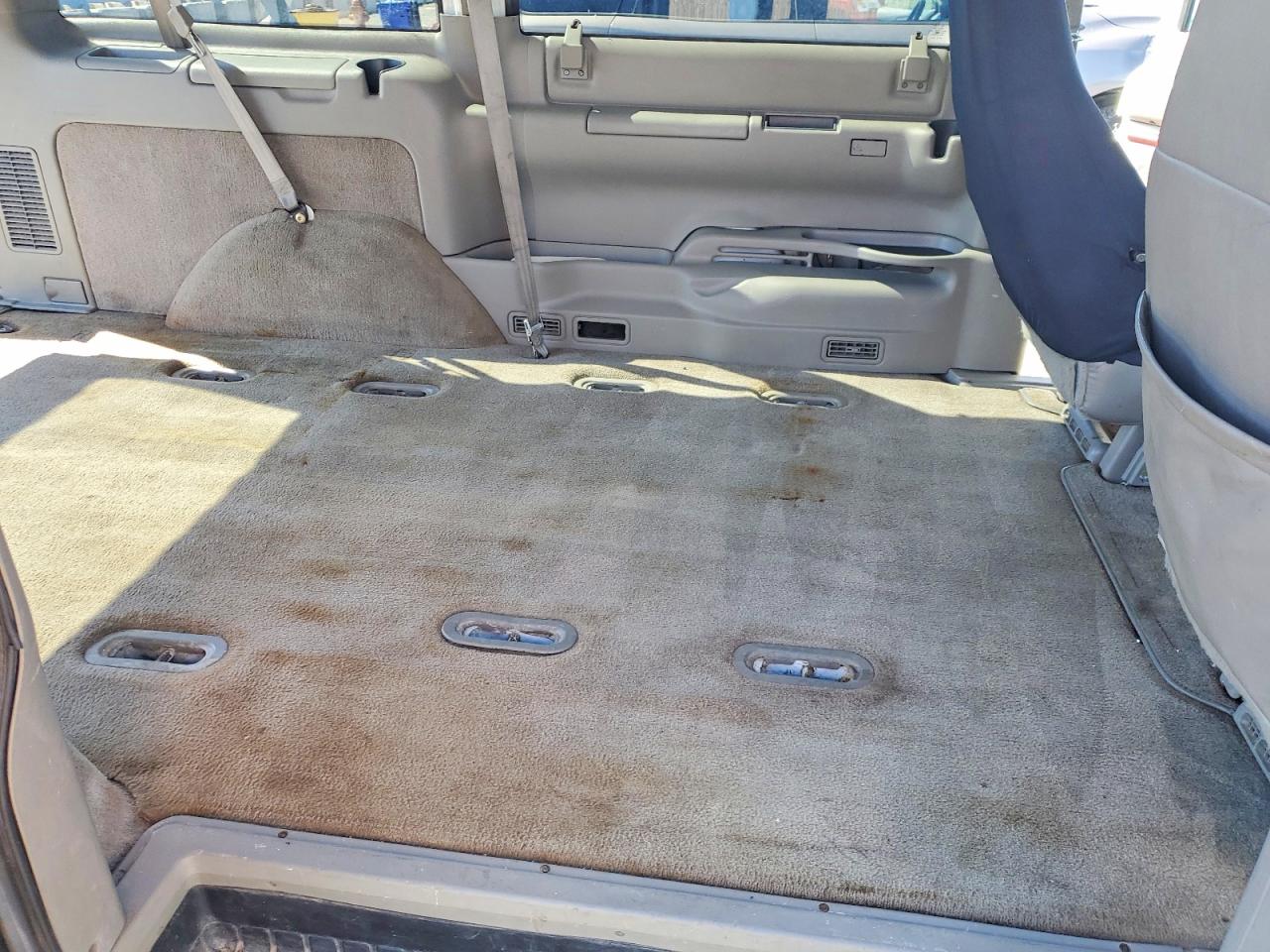2005 Chevrolet Astro White vin: 1GNEL19X75B124885