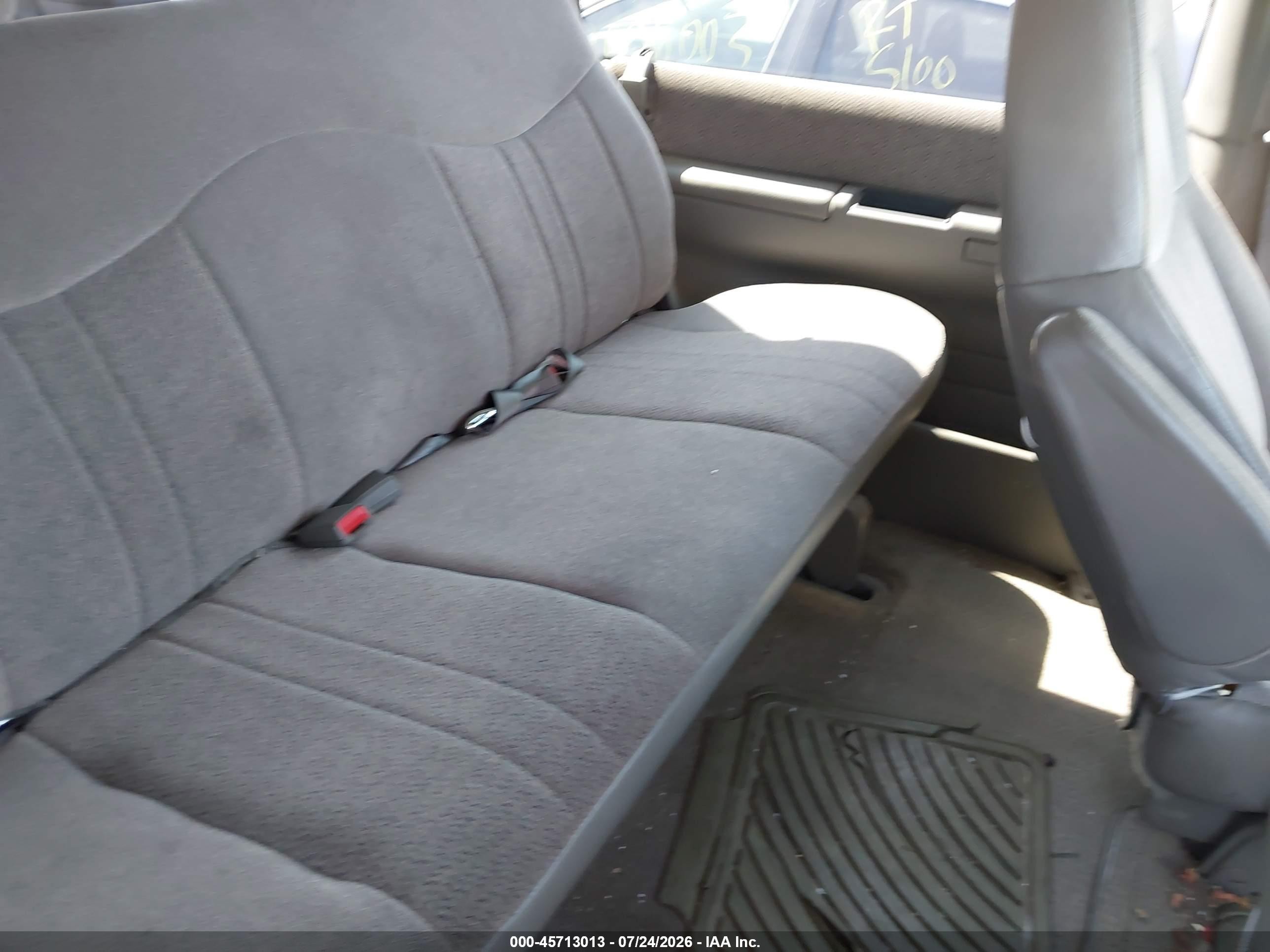 2003 Chevrolet Astro Passenger Ls Gray vin: 1GNEL19X83B118705