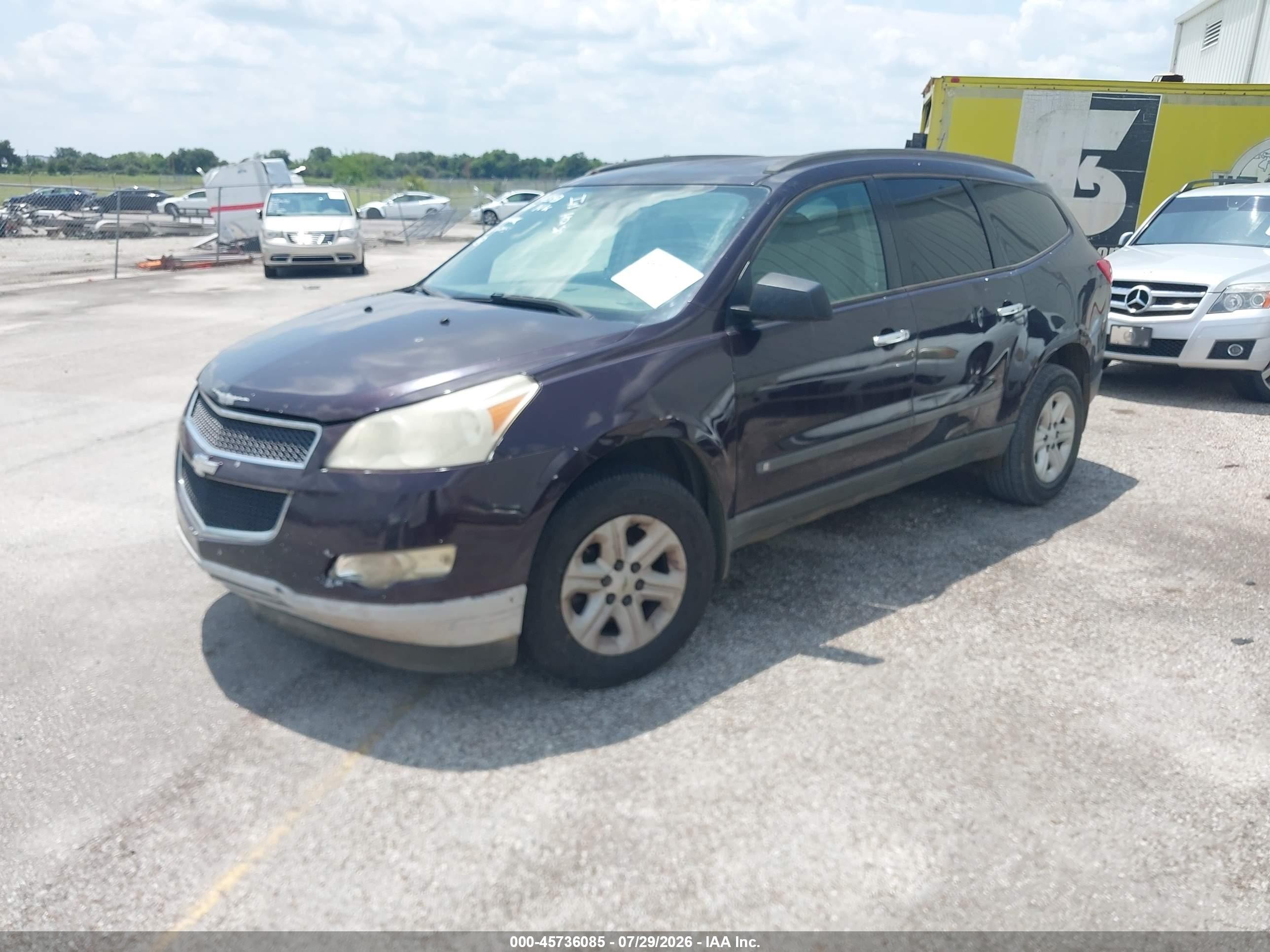 2009 Chevrolet Traverse Ls Brown vin: 1GNER13D29S125543