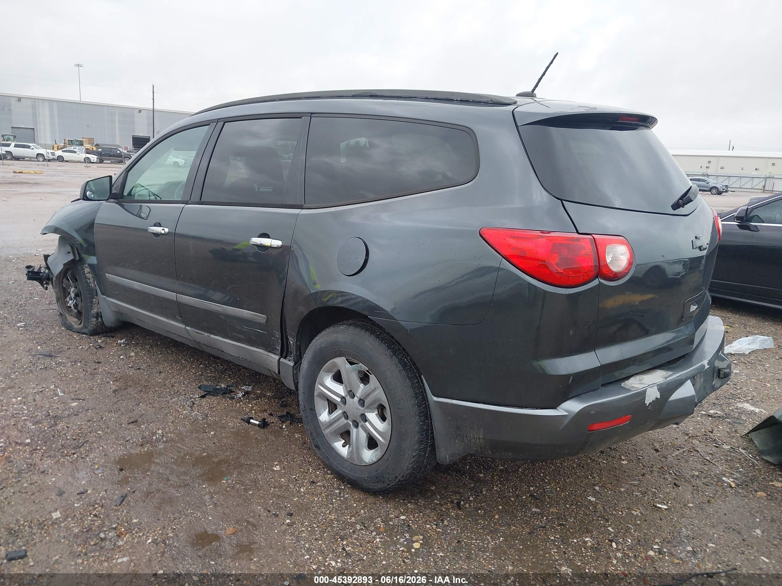 2009 Chevrolet Traverse Ls Gray vin: 1GNER13D69S170243