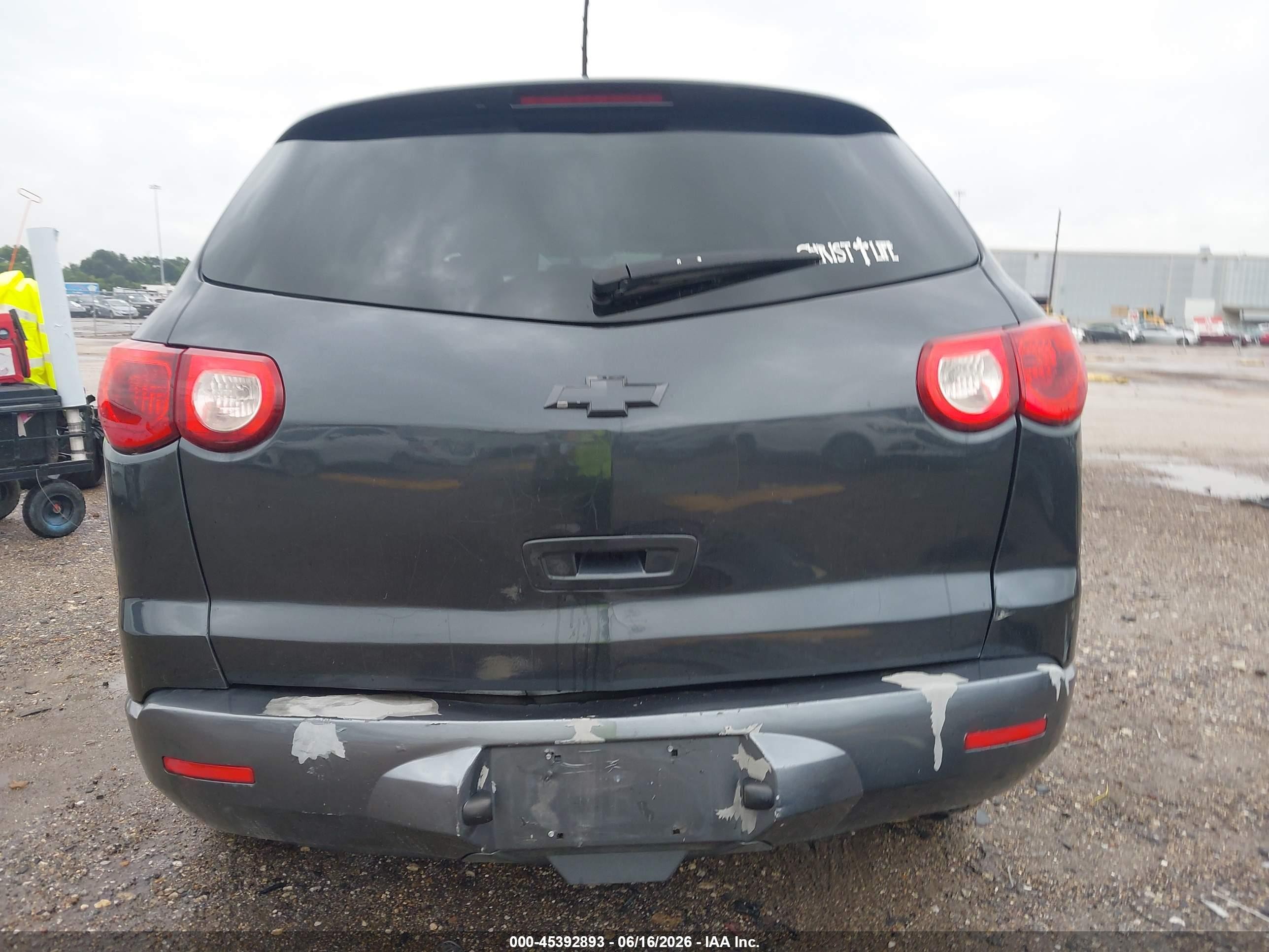 2009 Chevrolet Traverse Ls Gray vin: 1GNER13D69S170243