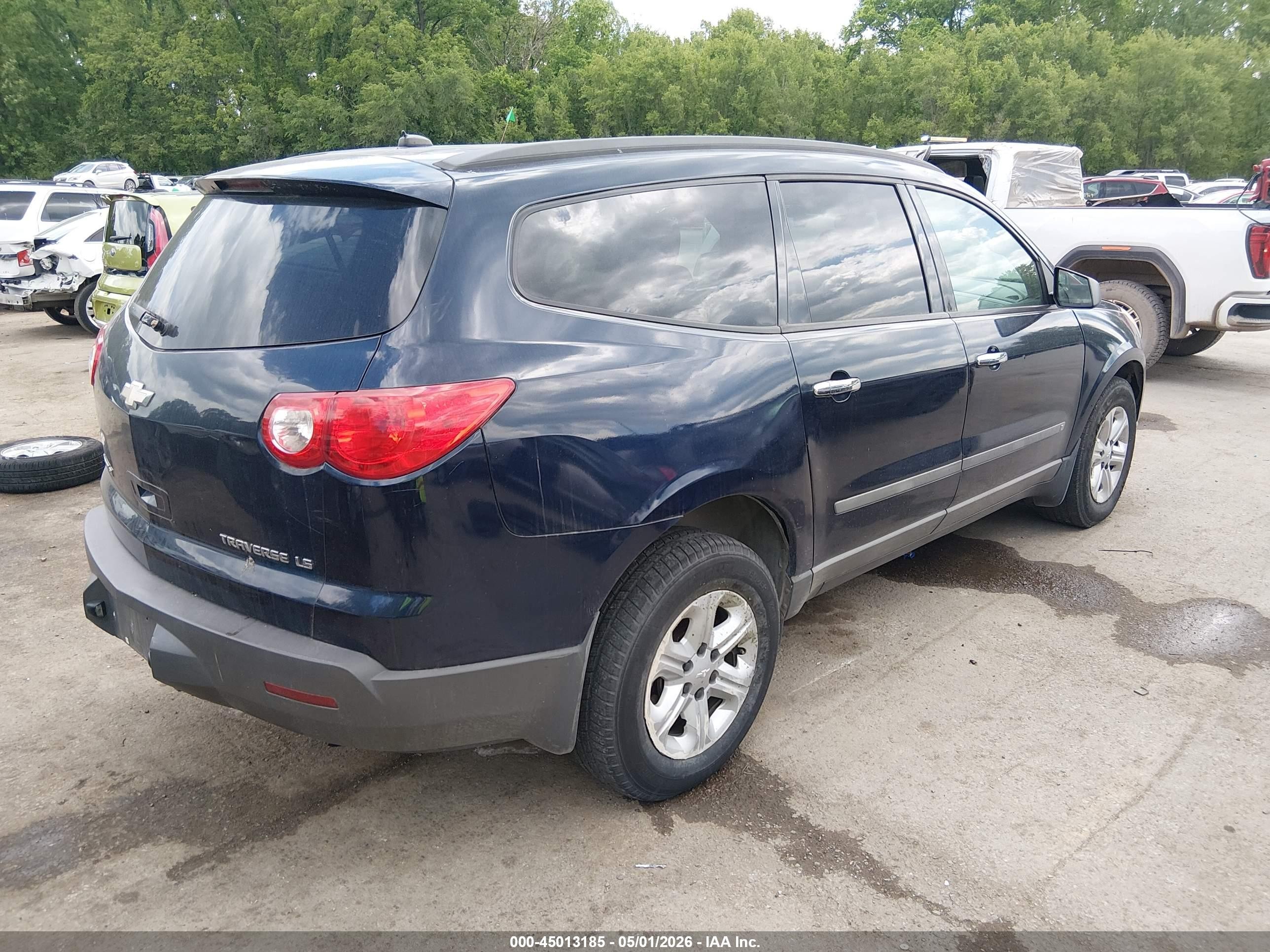 2009 Chevrolet Traverse Ls Navy vin: 1GNER13D89S173600