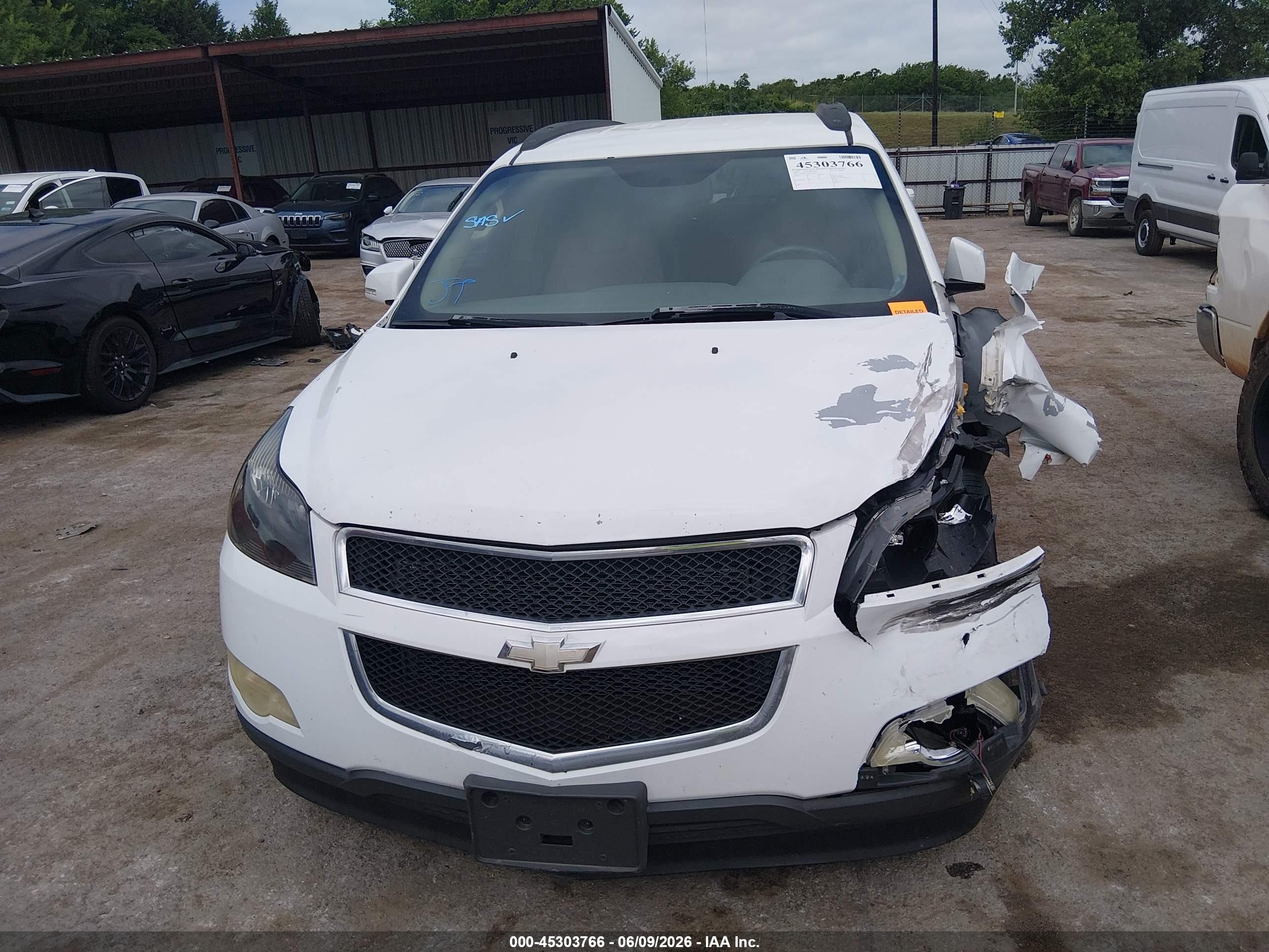 2009 Chevrolet Traverse Lt White vin: 1GNER23D09S176268
