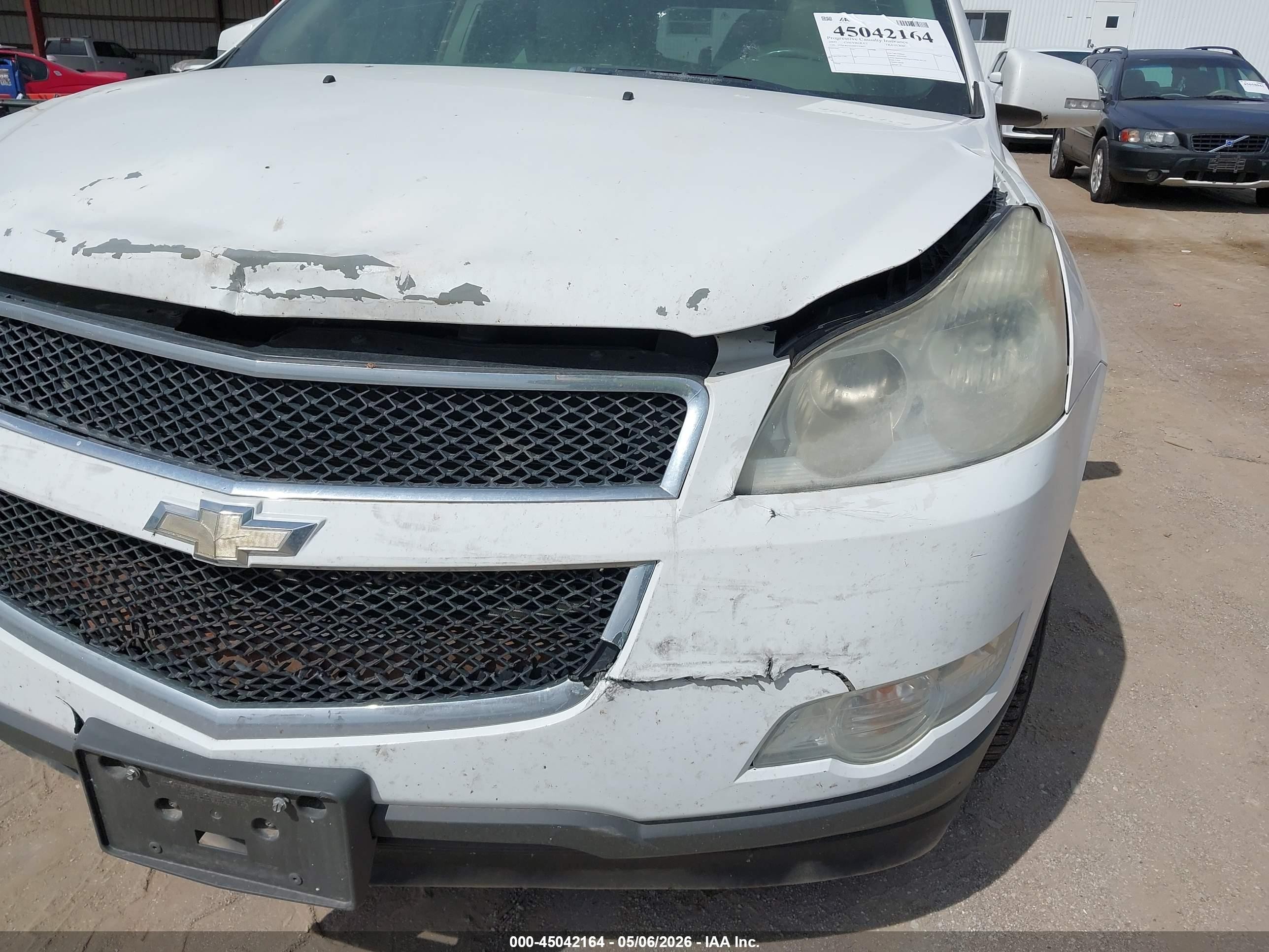 2009 Chevrolet Traverse Lt Белый vin: 1GNER23D29S135897