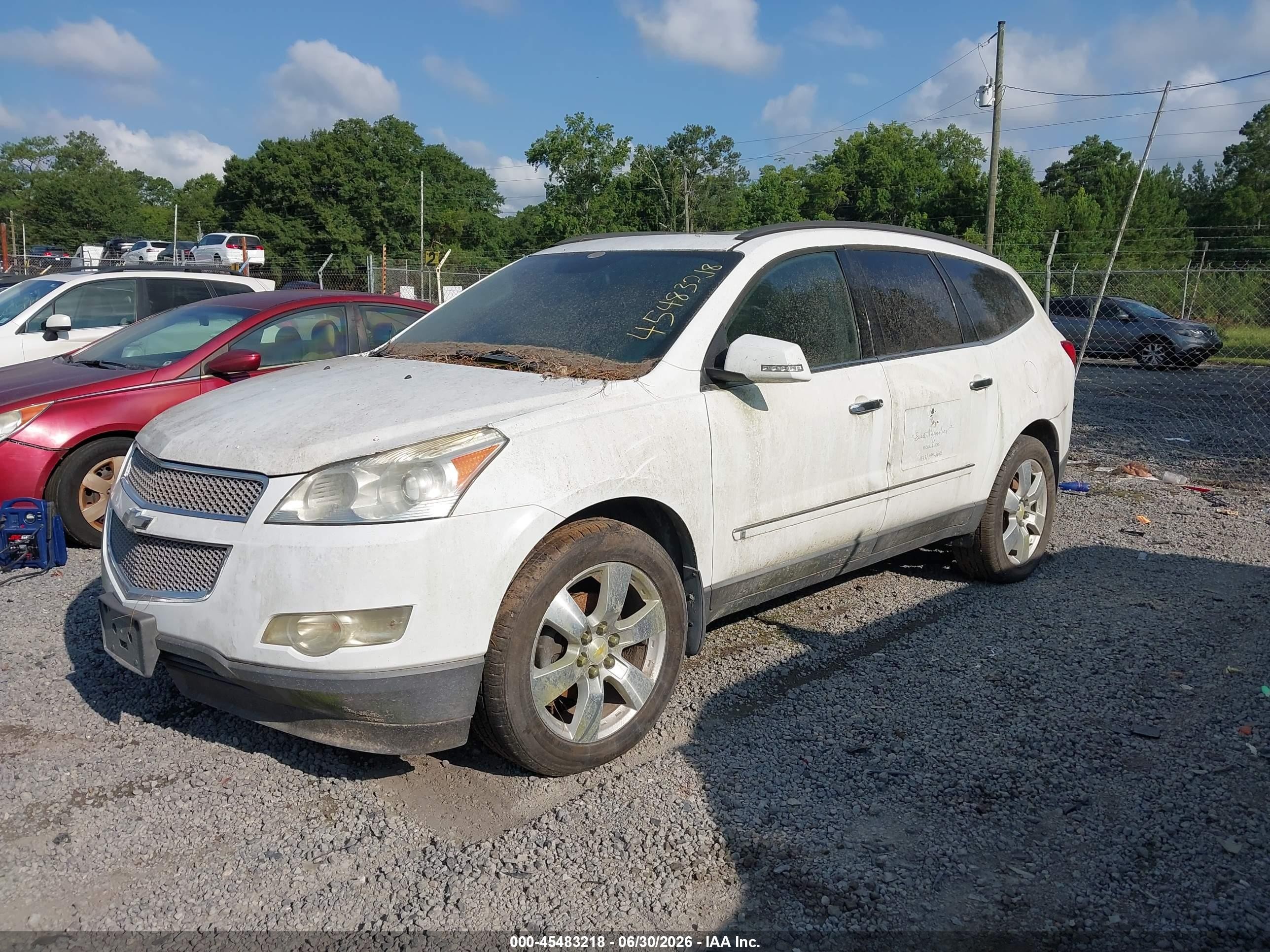 2009 Chevrolet Traverse Ltz White vin: 1GNER33D09S125200