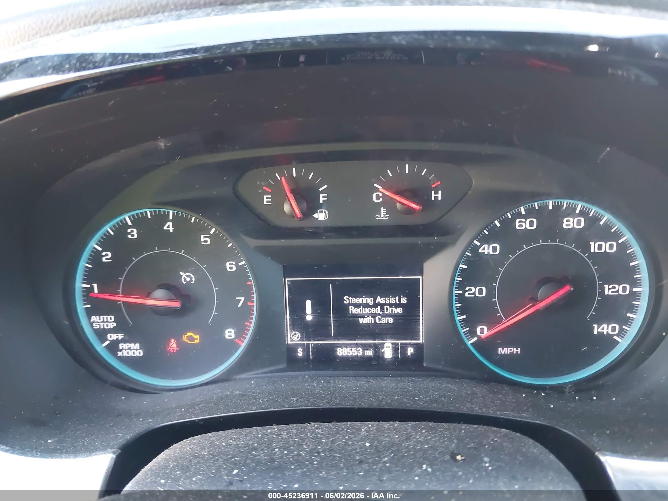 2022 Chevrolet Traverse Fwd Ls Серебряный vin: 1GNERFKW1NJ114159