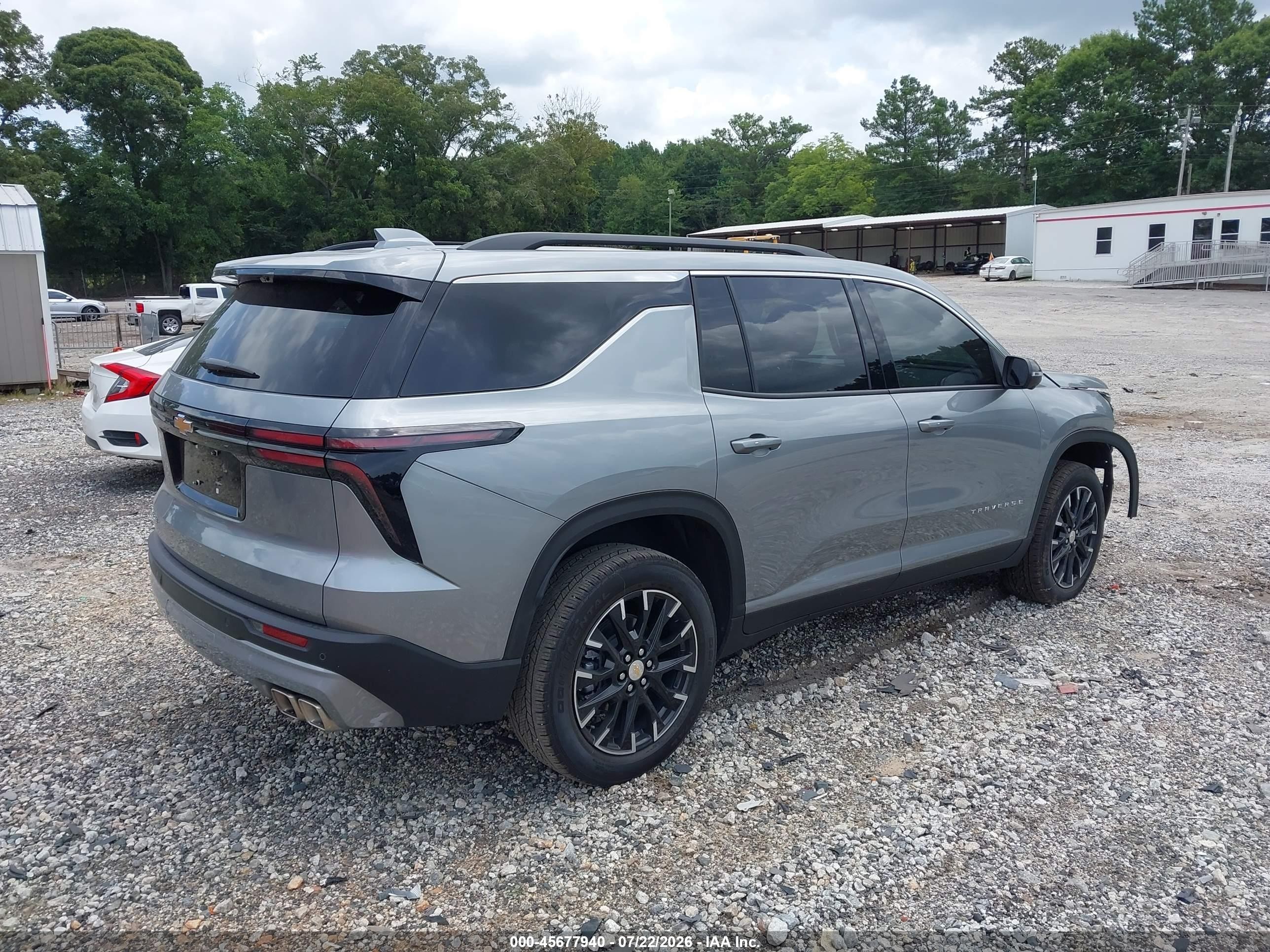 2026 Chevrolet Traverse Fwd Lt Gray vin: 1GNERGKS1TJ146352