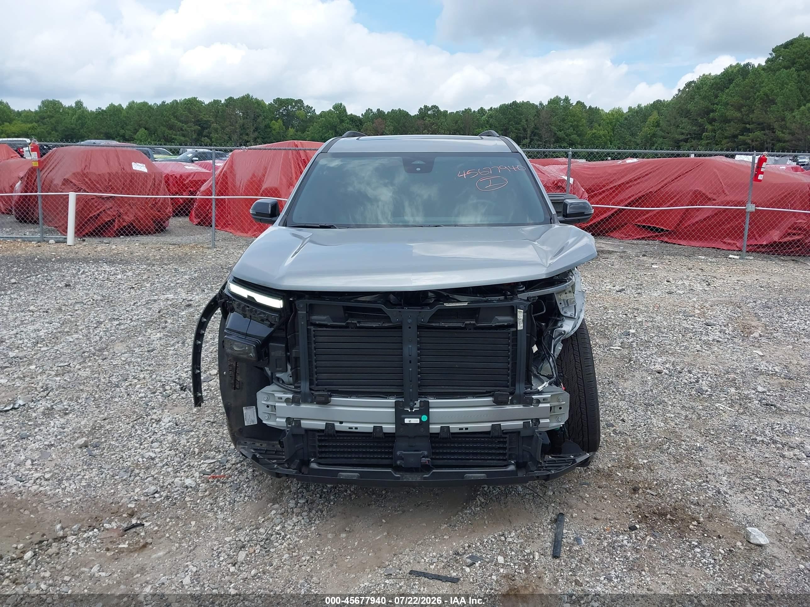 2026 Chevrolet Traverse Fwd Lt Gray vin: 1GNERGKS1TJ146352