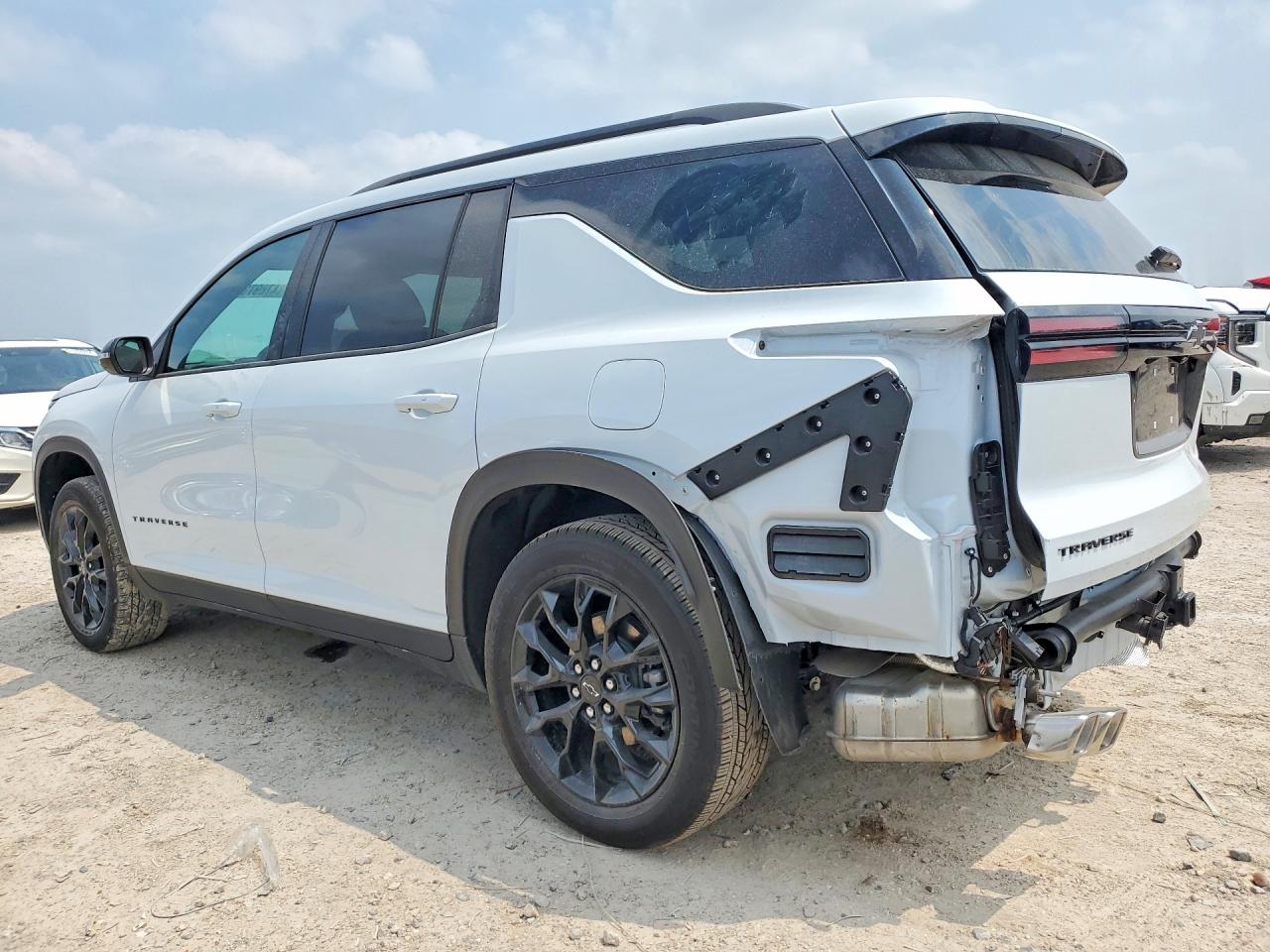 2026 Chevrolet Traverse Lt White vin: 1GNERGKS6TJ211017