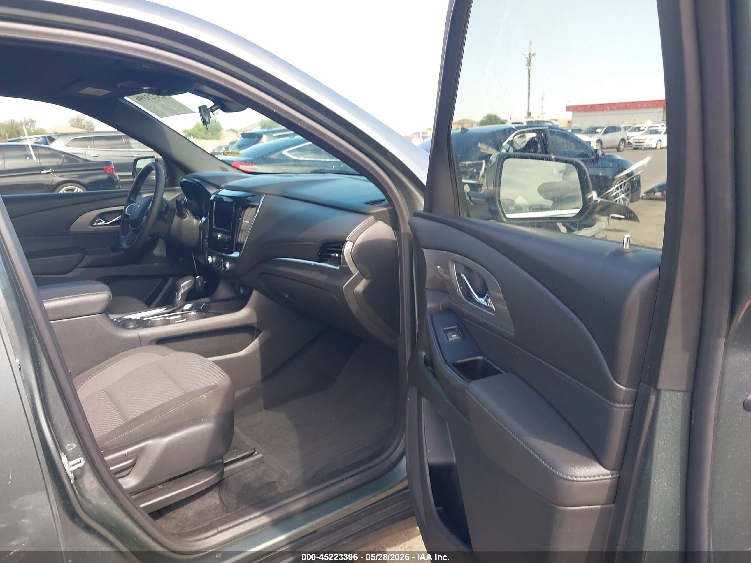 2023 Chevrolet Traverse Fwd Lt Cloth Green vin: 1GNERGKW2PJ221407