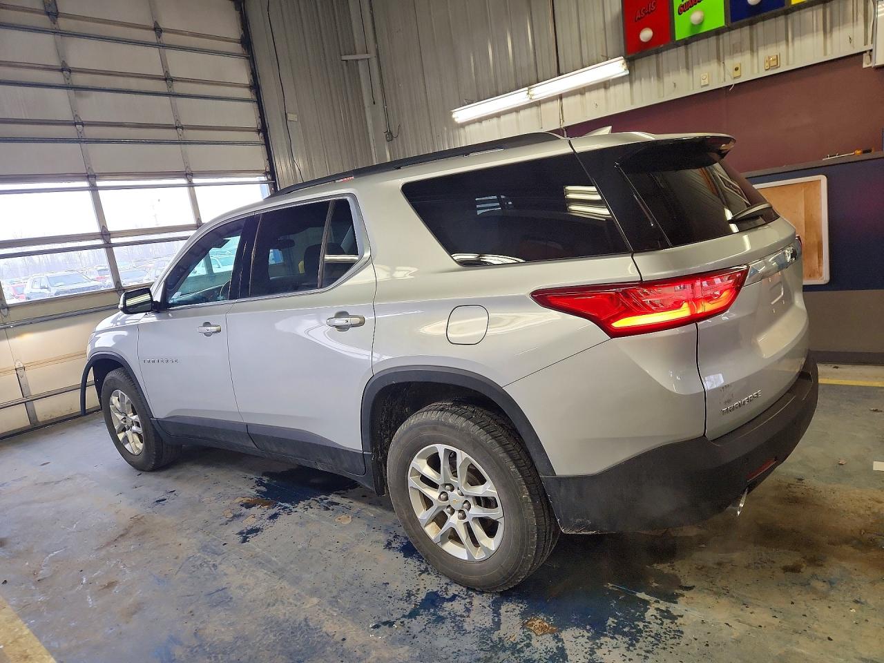 2019 Chevrolet Traverse Lt Silver vin: 1GNERGKW4KJ109362