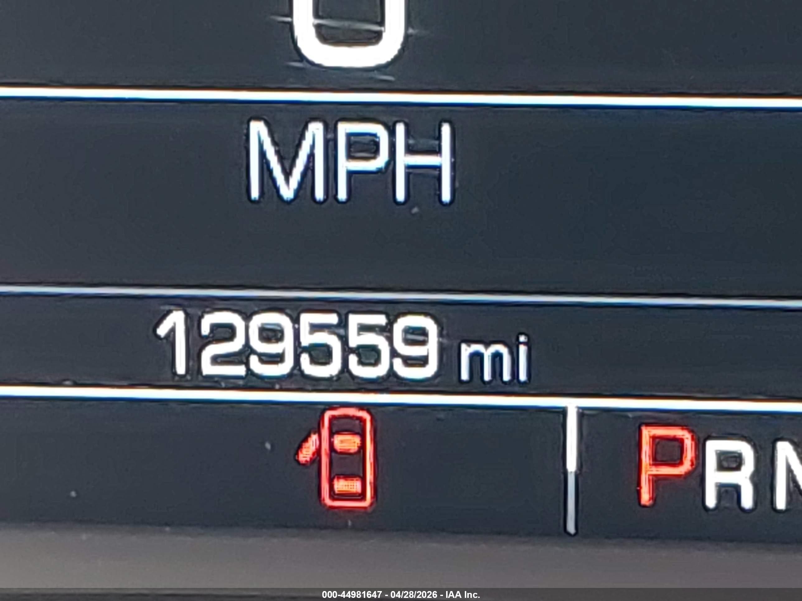2019 Chevrolet Traverse 1lt Silver vin: 1GNERGKW4KJ230814