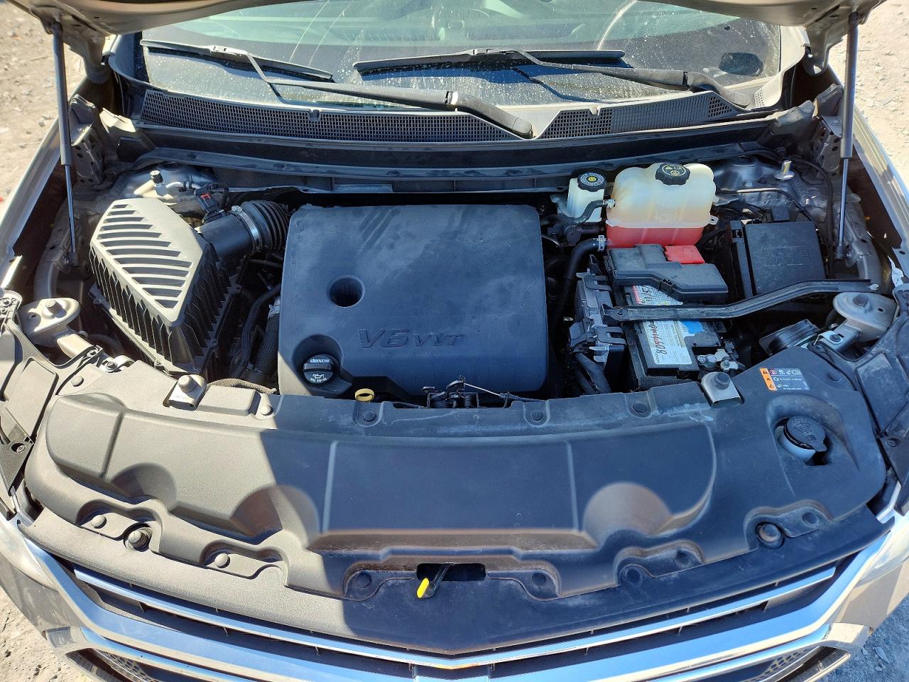 2018 Chevrolet Traverse Lt Gray vin: 1GNERGKW5JJ104833