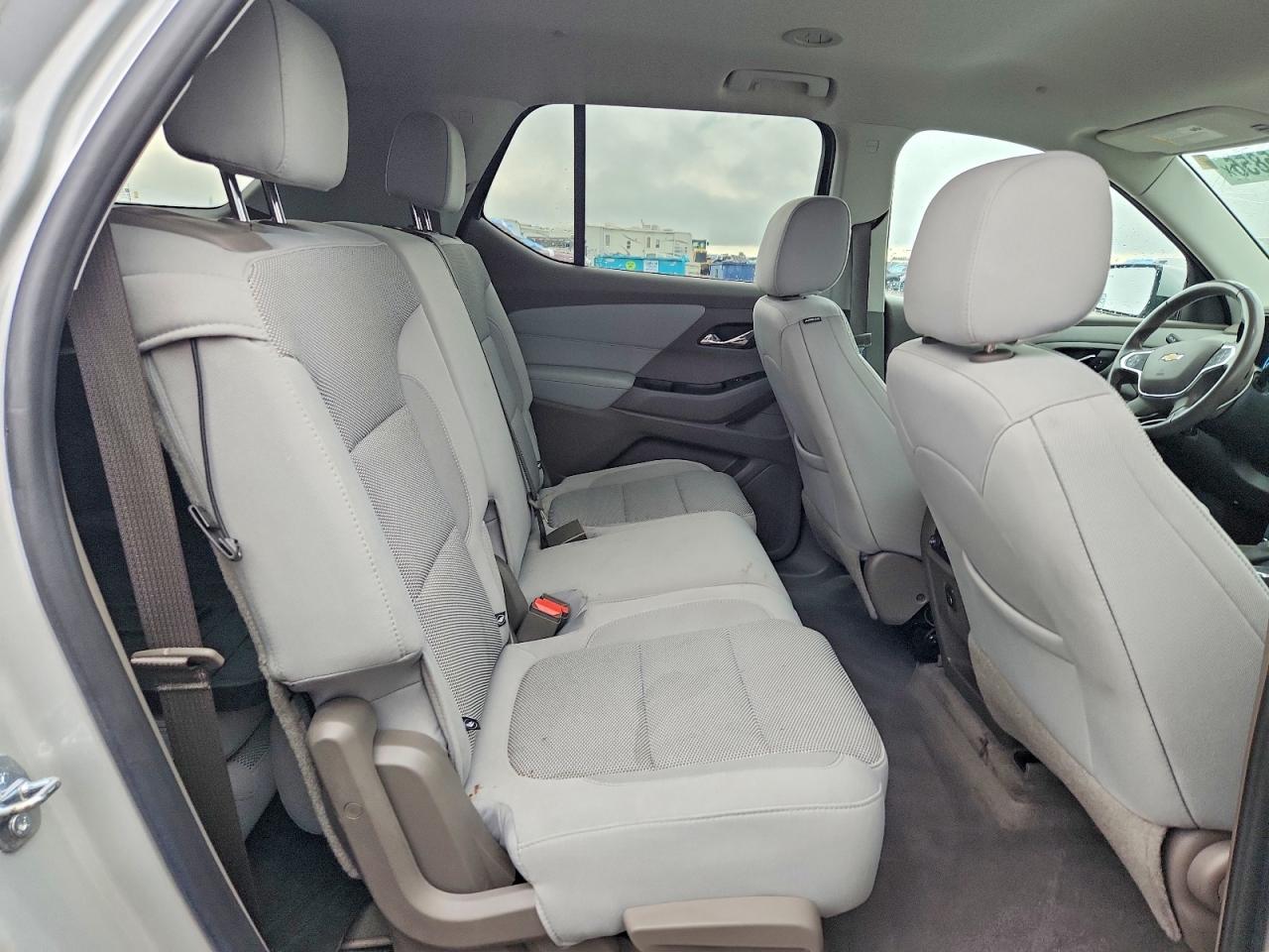 2019 Chevrolet Traverse Lt Gray vin: 1GNERGKW6KJ226926