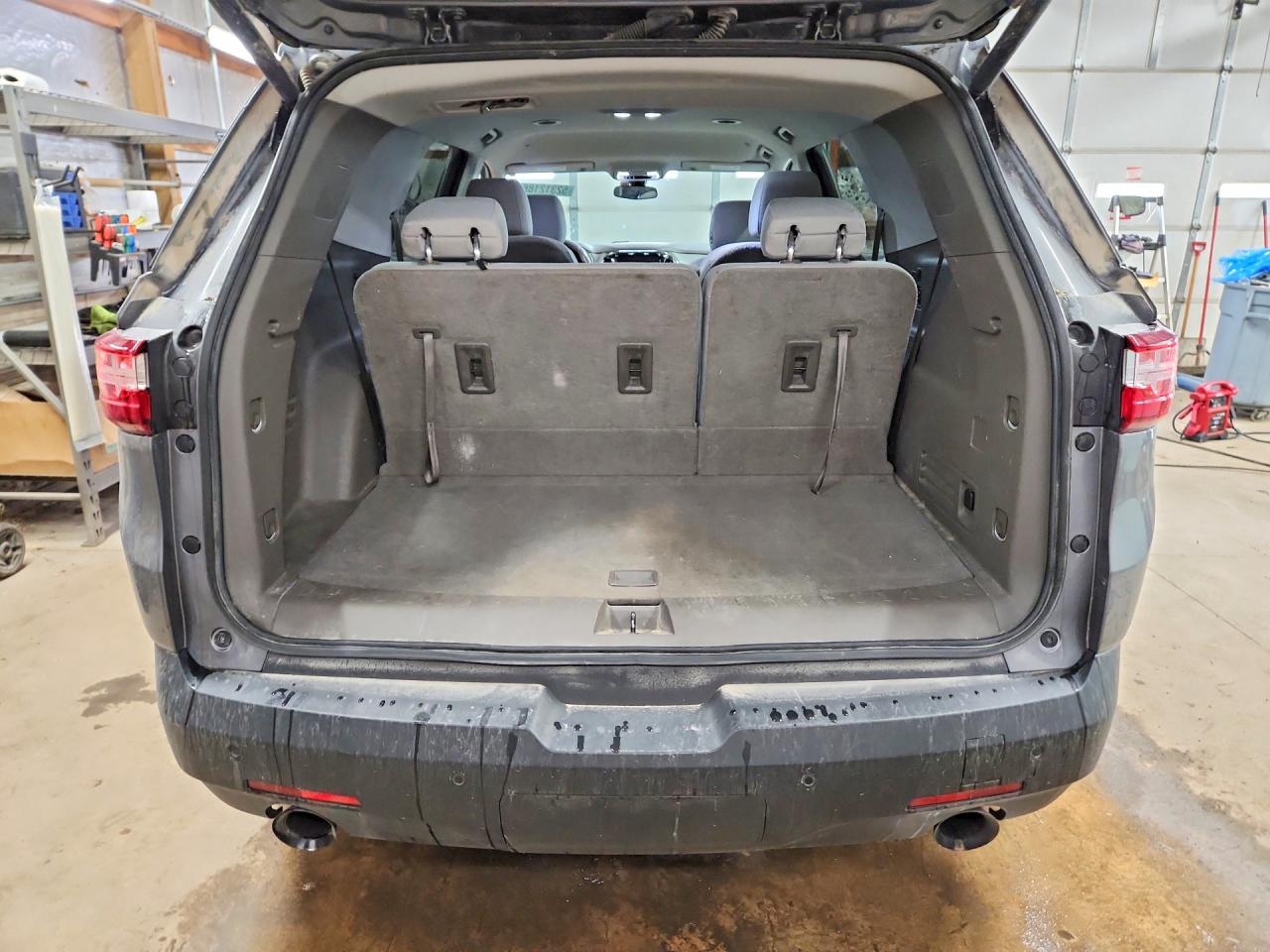 2020 Chevrolet Traverse Lt Gray vin: 1GNERGKW6LJ206029