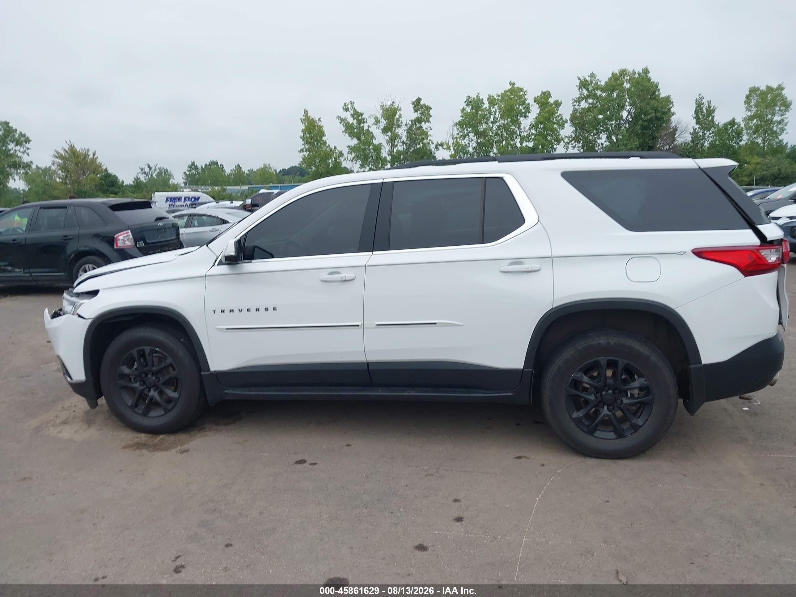 2020 Chevrolet Traverse Fwd Lt Cloth Белый vin: 1GNERGKW6LJ319821