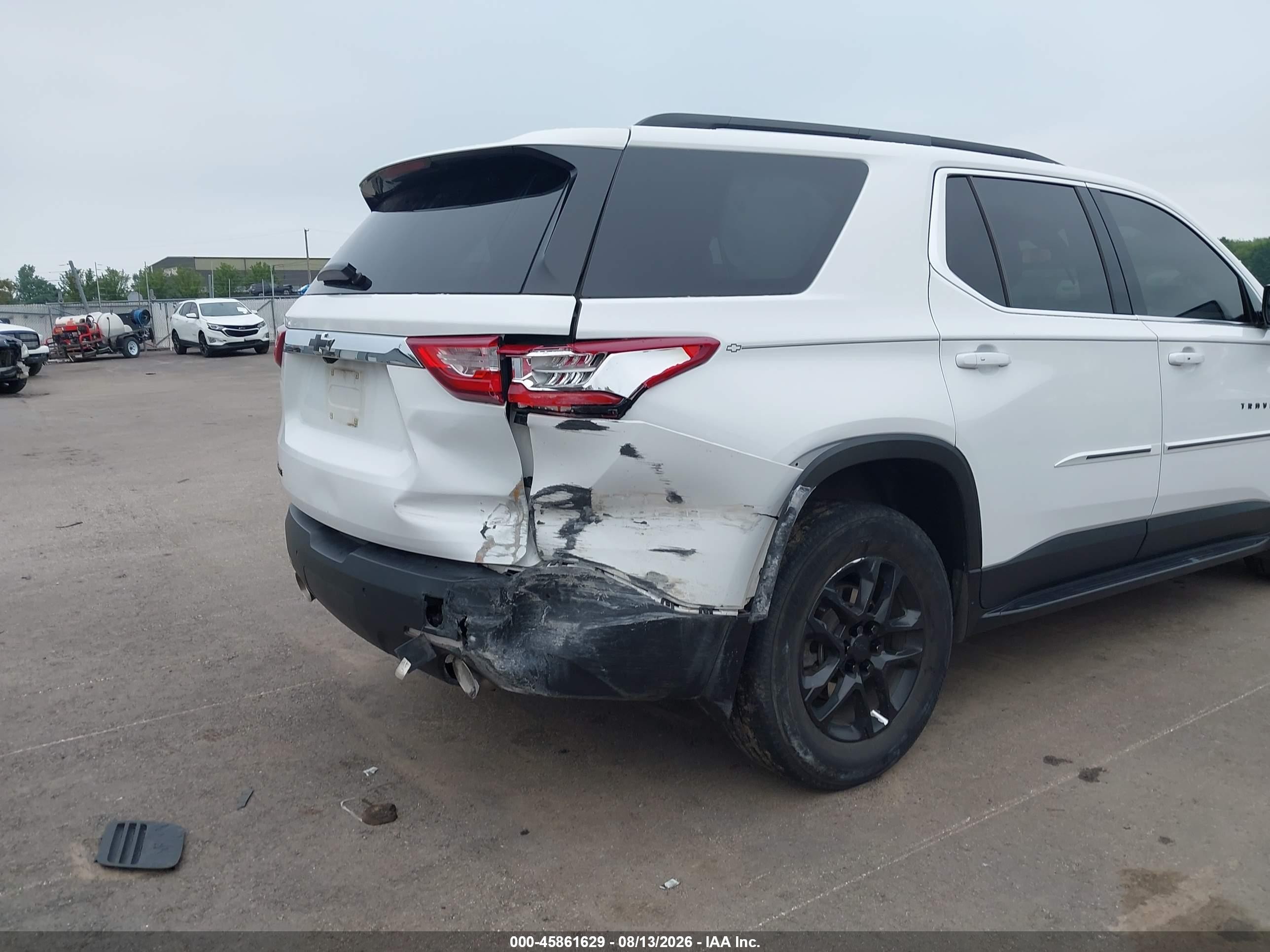2020 Chevrolet Traverse Fwd Lt Cloth Белый vin: 1GNERGKW6LJ319821