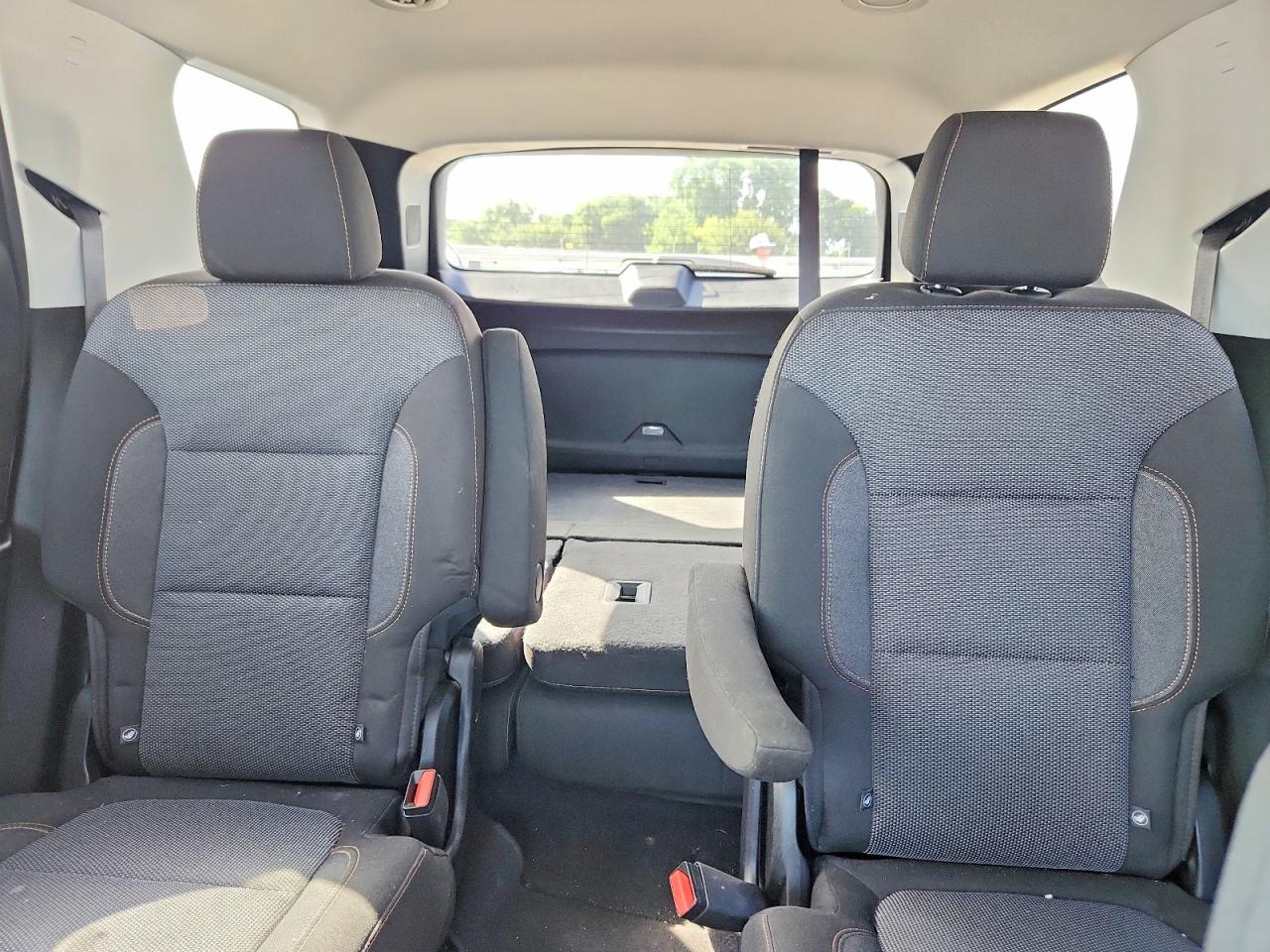 2019 Chevrolet Traverse Lt Gray vin: 1GNERGKW8KJ209450