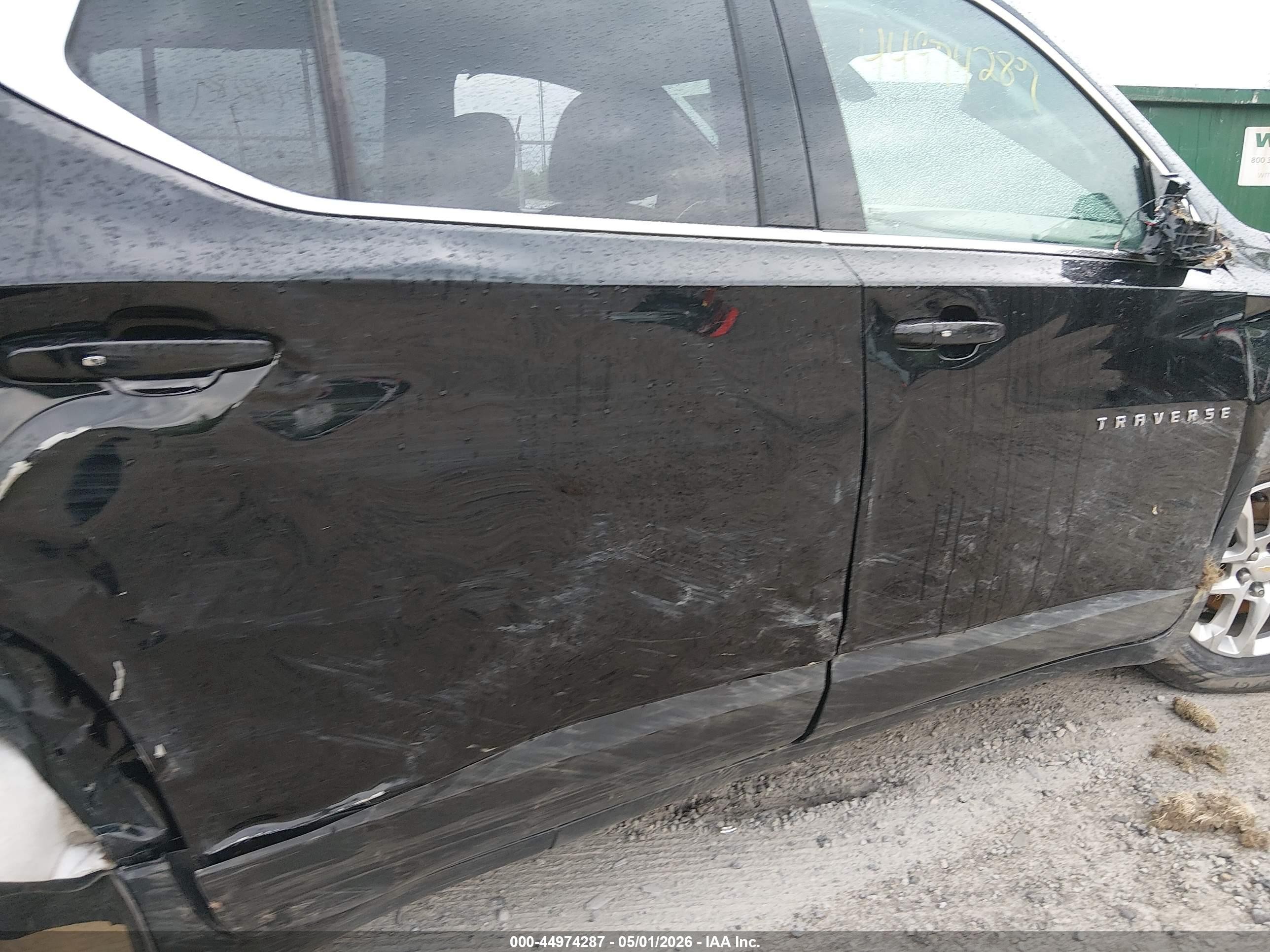 2020 Chevrolet Traverse Fwd Lt Cloth Black vin: 1GNERGKWXLJ125793