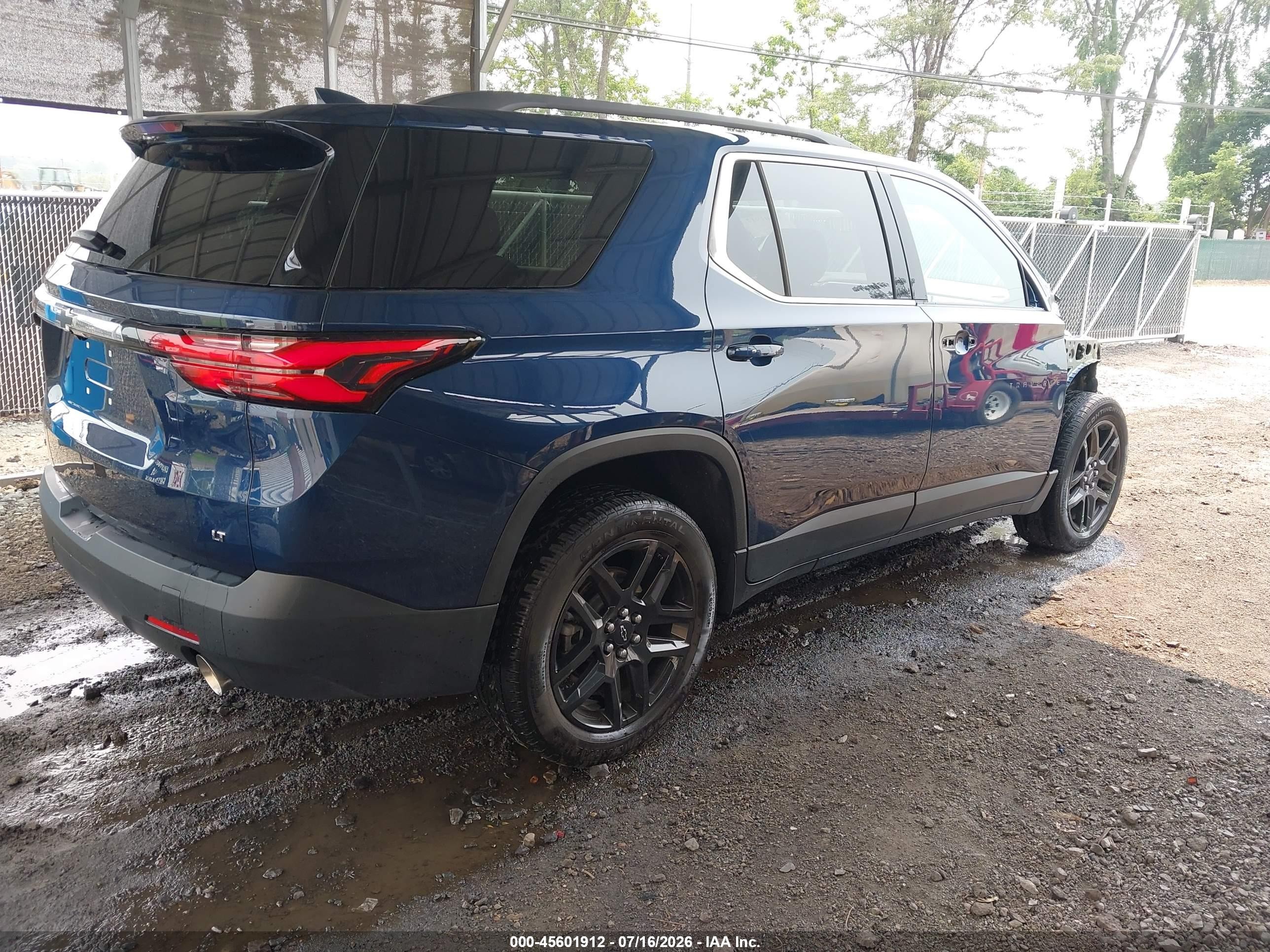 2023 Chevrolet Traverse Fwd Lt Cloth Blue vin: 1GNERGKWXPJ294167