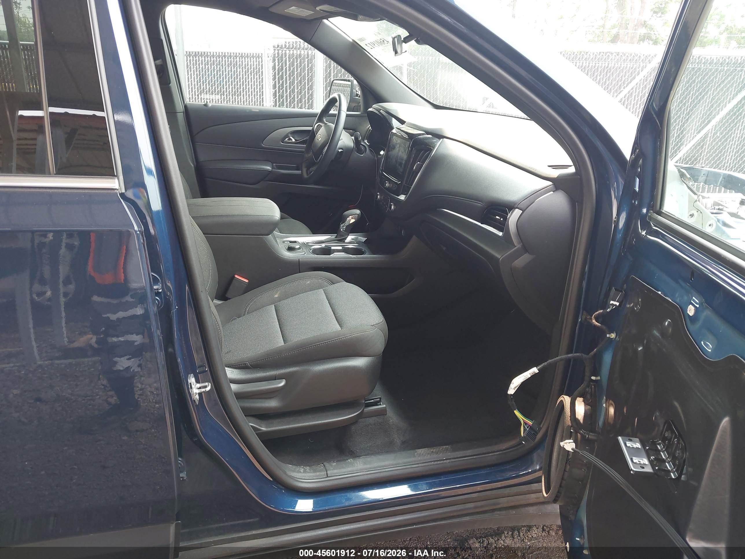 2023 Chevrolet Traverse Fwd Lt Cloth Blue vin: 1GNERGKWXPJ294167