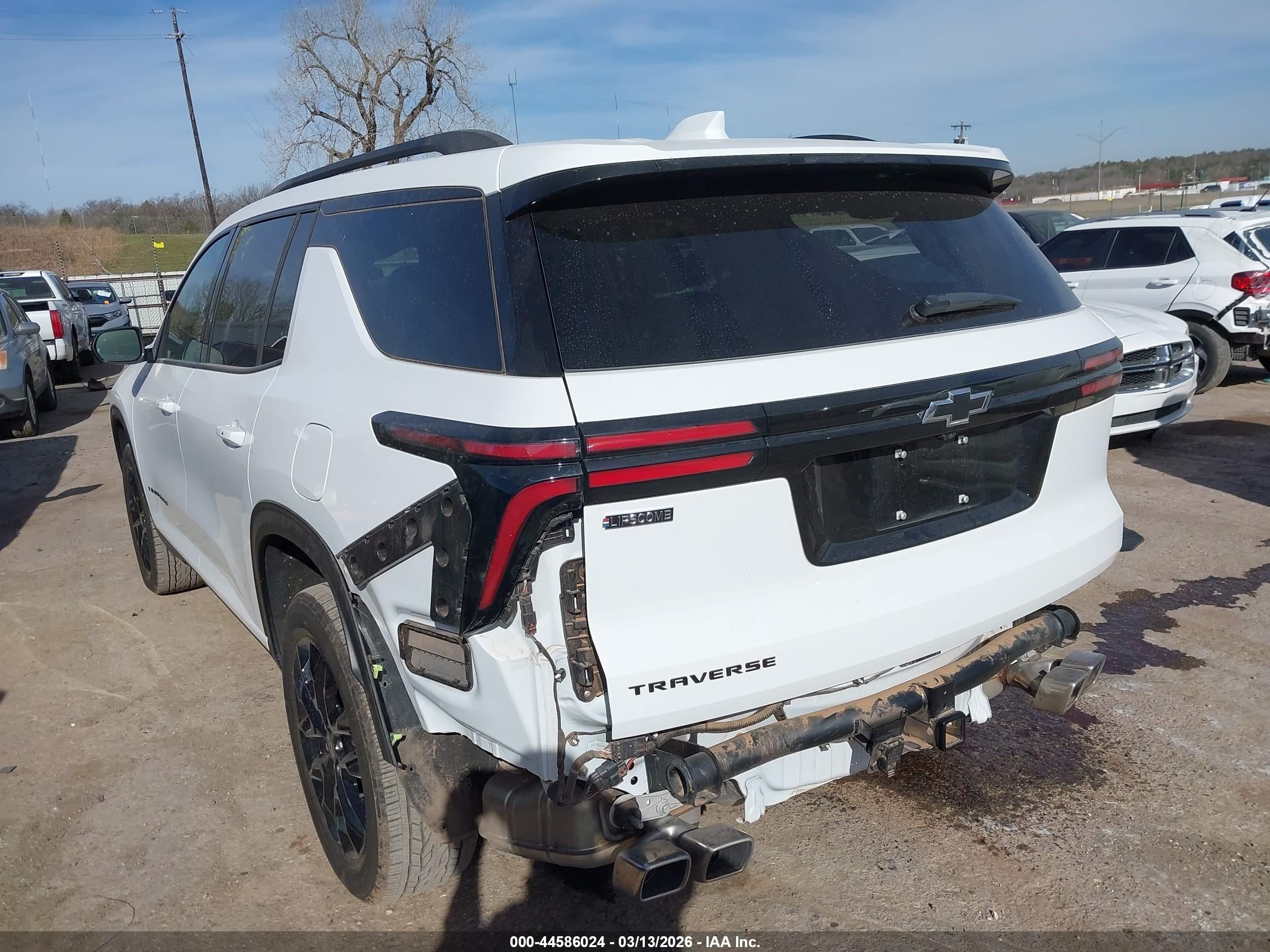 2025 Chevrolet Traverse Fwd Lt Белый vin: 1GNERGRS5SJ241520